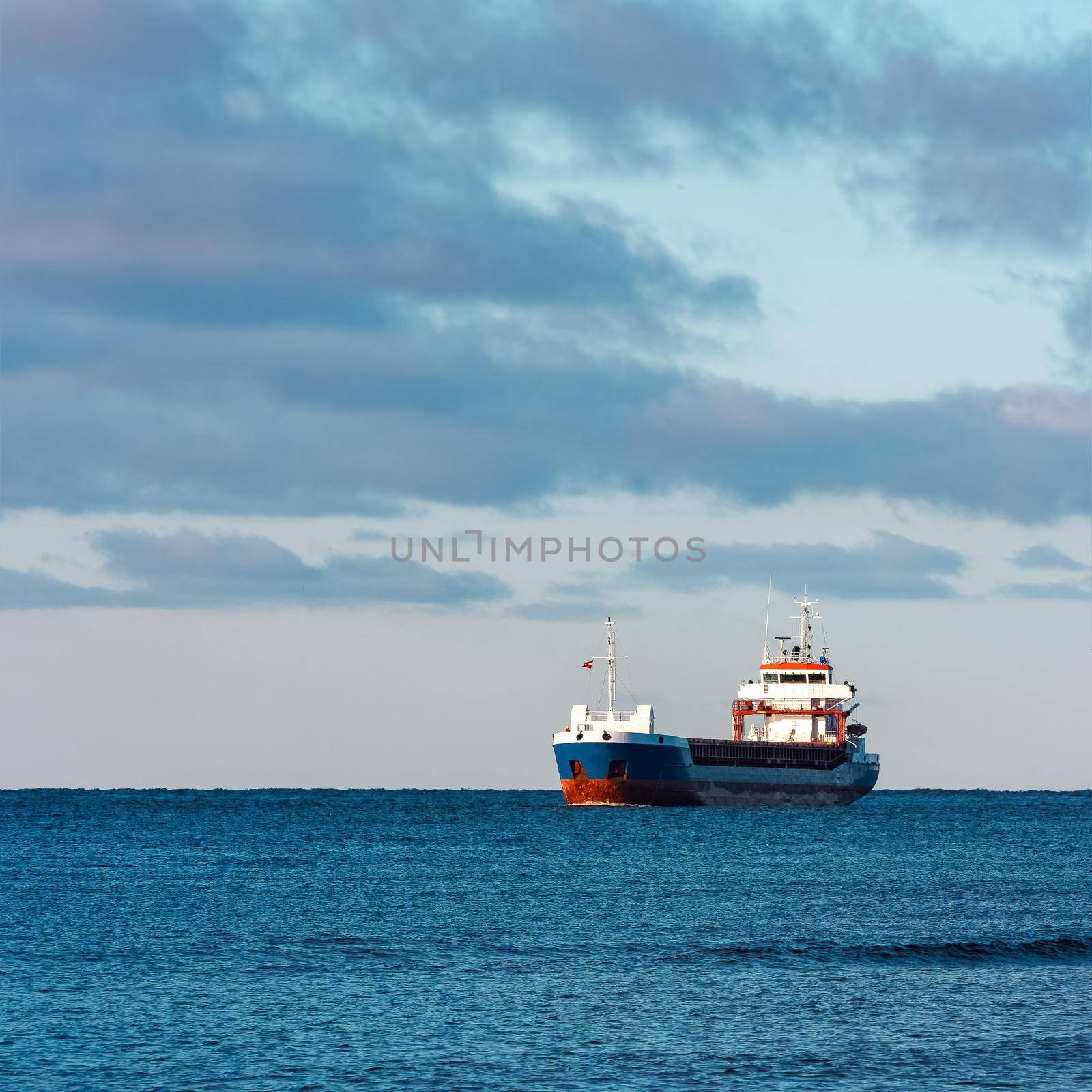Blue cargo ship by InfinitumProdux