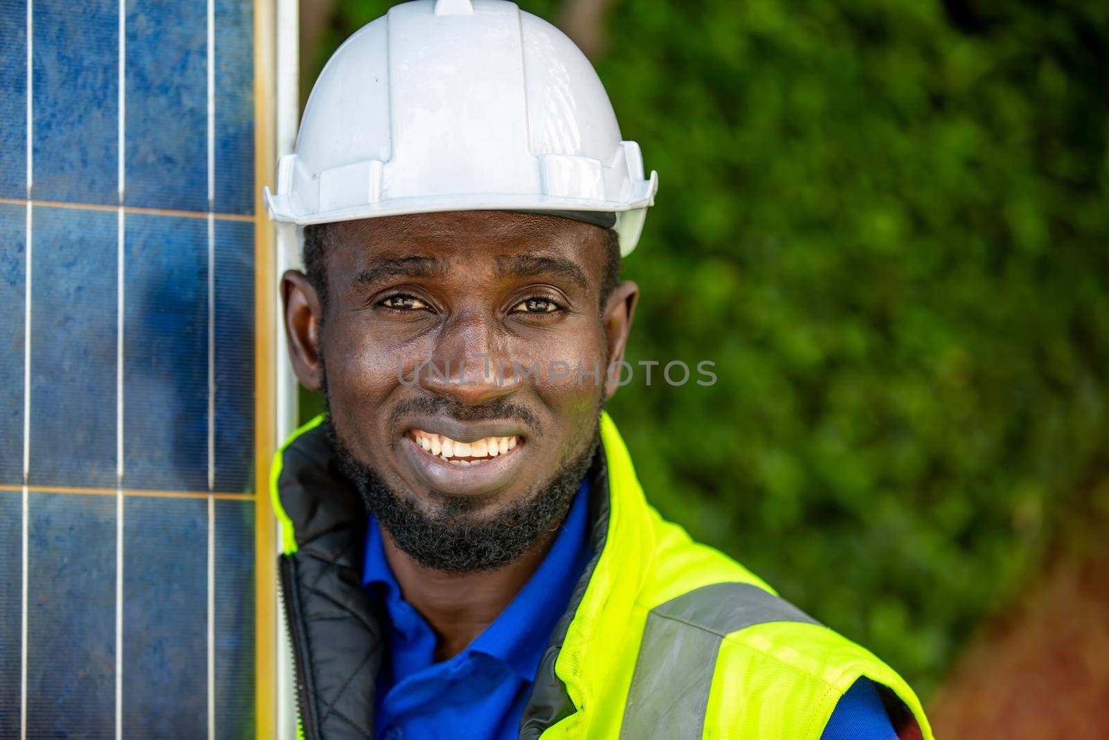 maintenance engineer, Solar energy systems engineer perform analysis solar panels