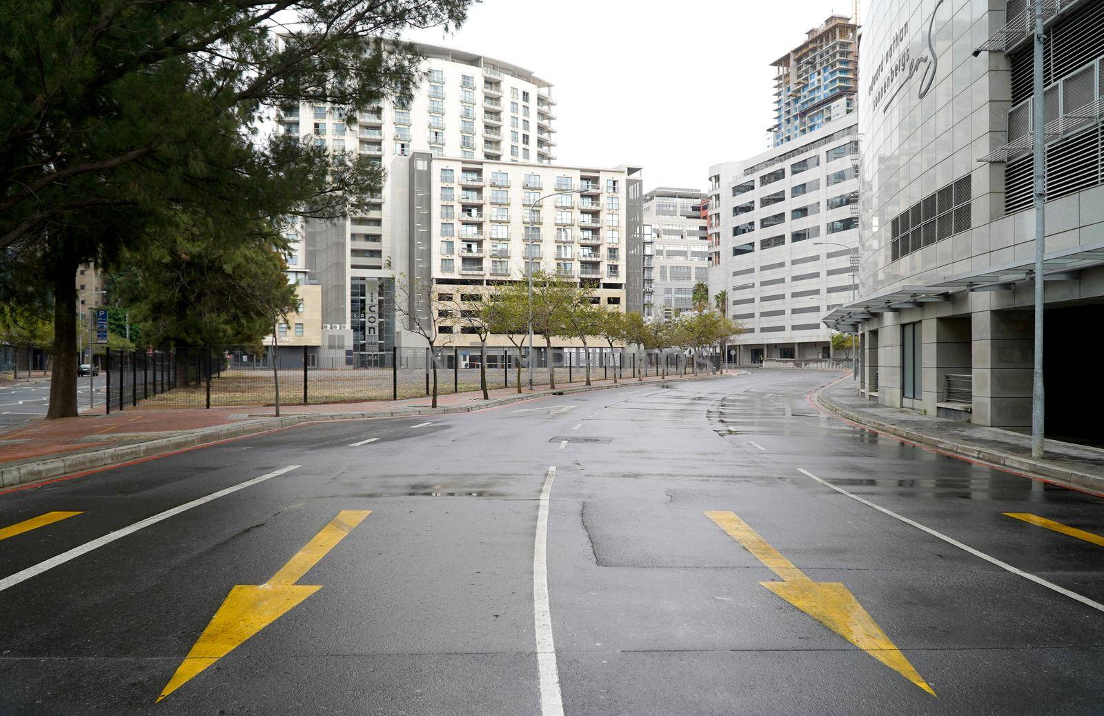 Cape Town, South Africa - 16 April 2020 : Empty streets of Cape town, South Africa during the lock down. by fivepointsix