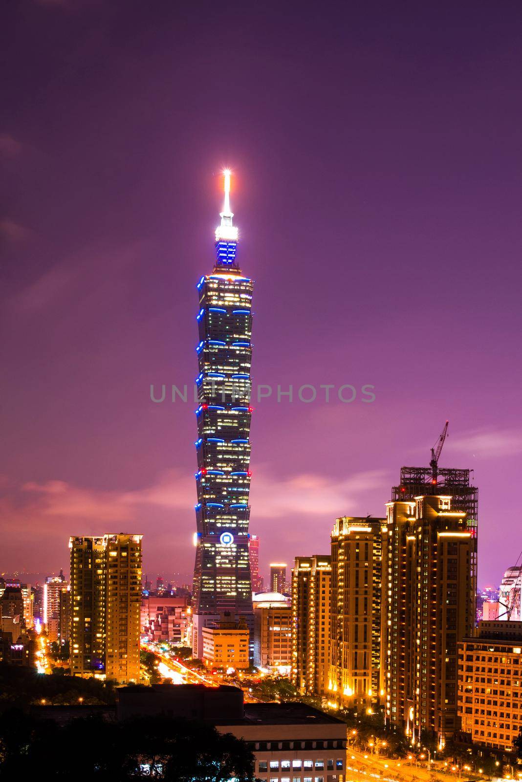 Taipei 101 building and Taipei cityscape during sunset at Taiwan by Nuamfolio