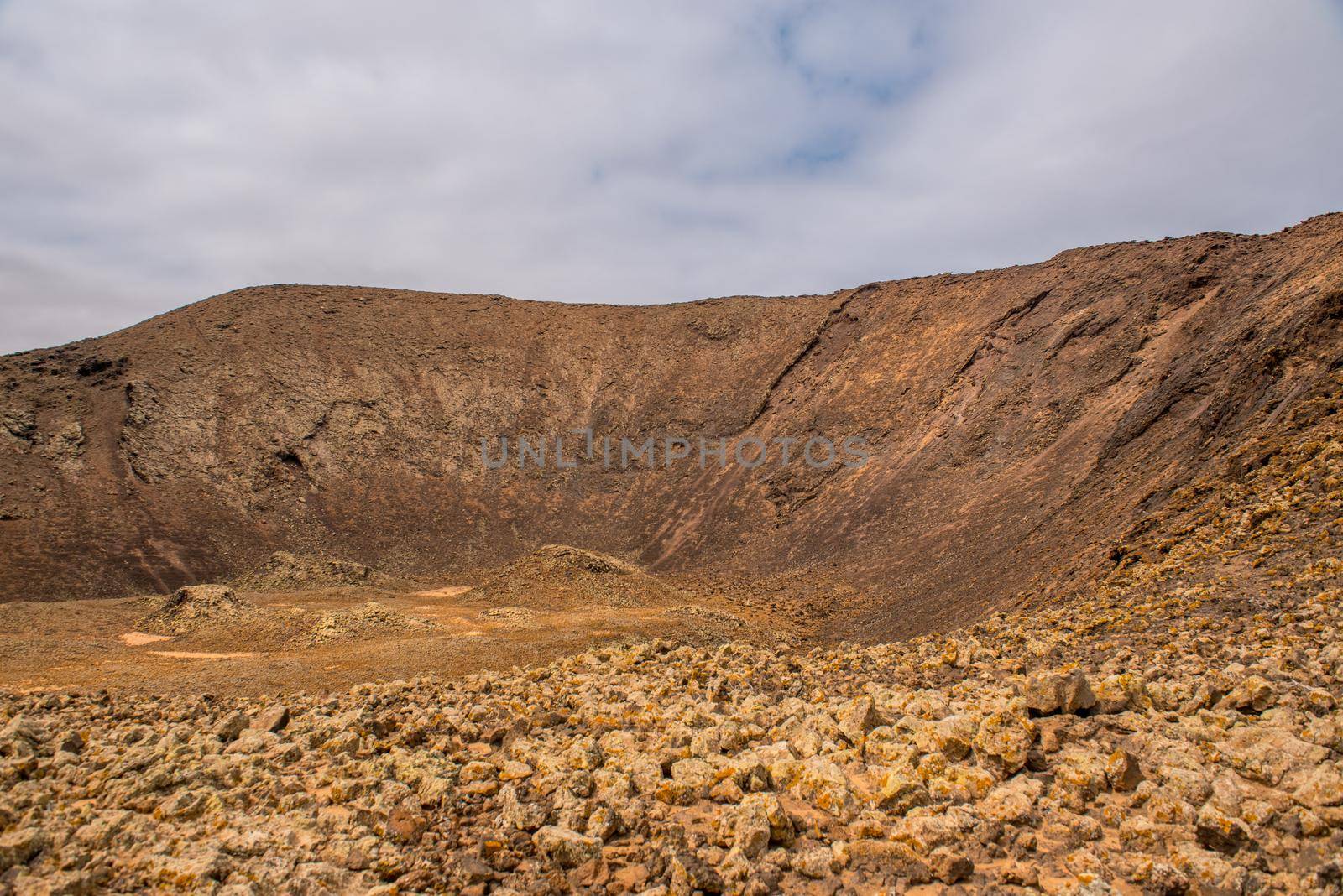 Trial on the Fuerteventura Nature Trail GR 131 from Corralejo to Morro Jable in summer 2020.