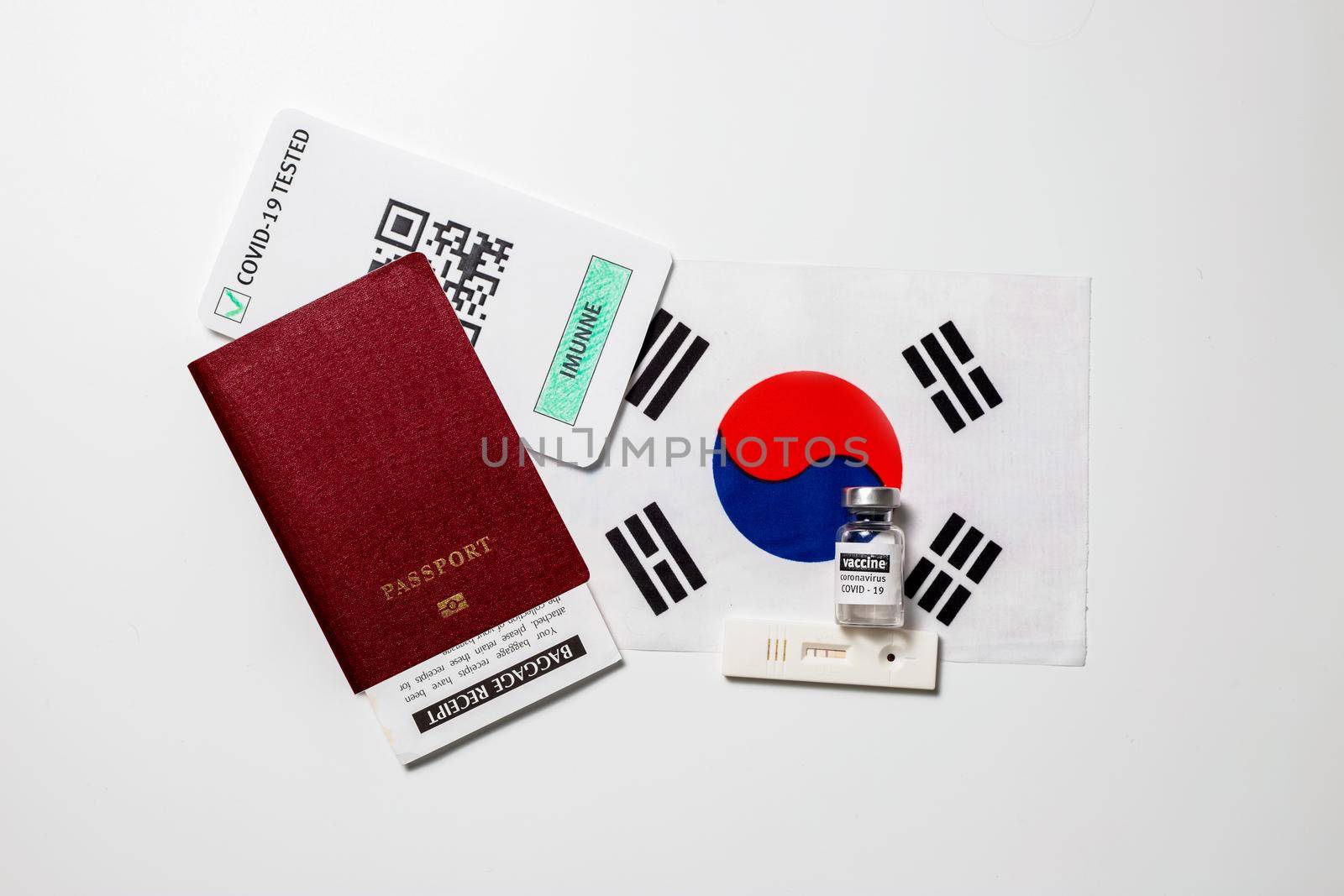 Immunity passport allows you travel during lockdown, Vaccination passport against covid-19 in South Korea. Certificate for people who have had coronavirus or made vaccine.