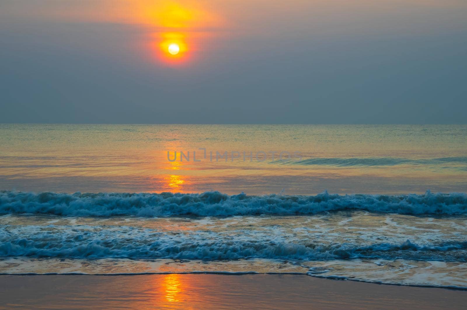 ocean beach sunrise by suththisumdeang