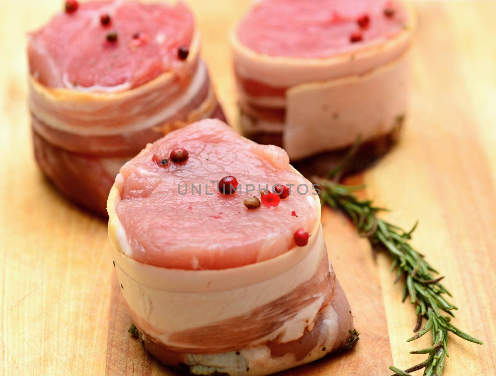 Raw bacon wrapped pork tenderloin medallions by hamik