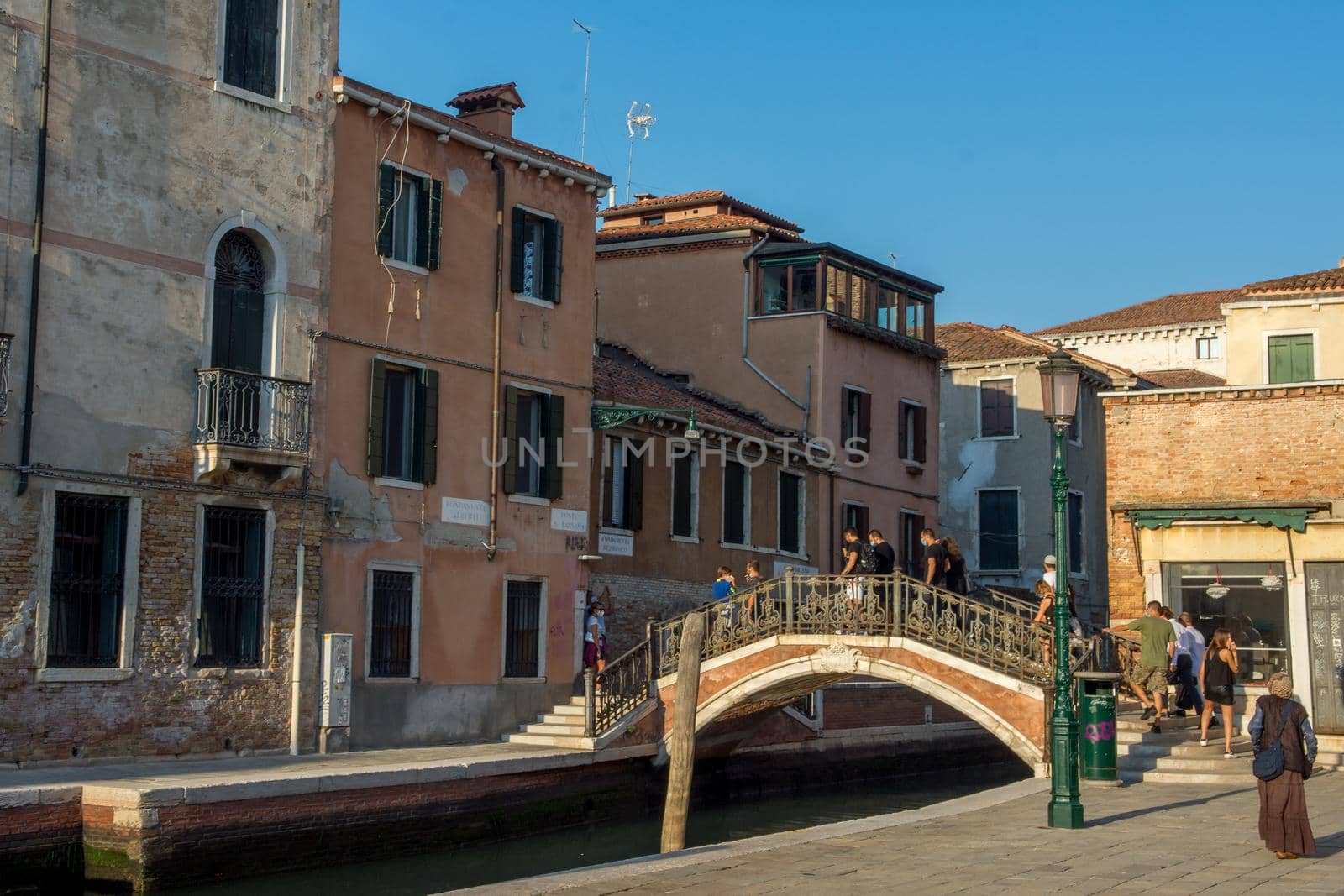 discovery of the city of Venice and its small canals and romantic alleys, Italy