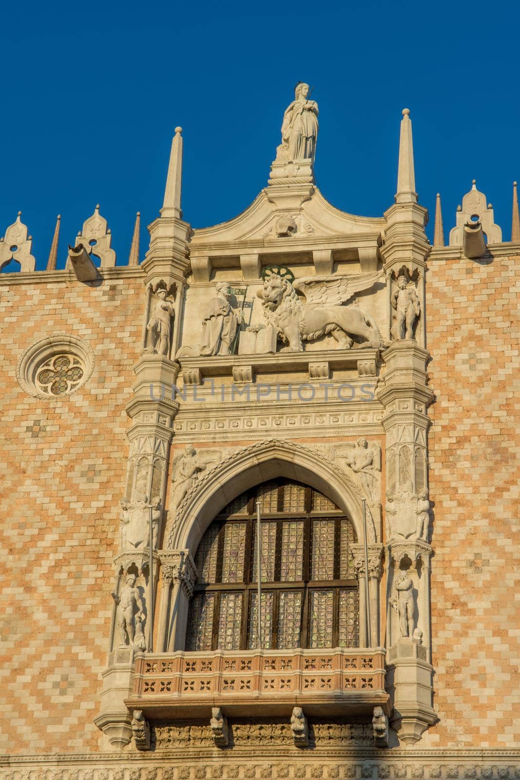 discovery of the city of Venice and its small canals and romantic alleys, Italy