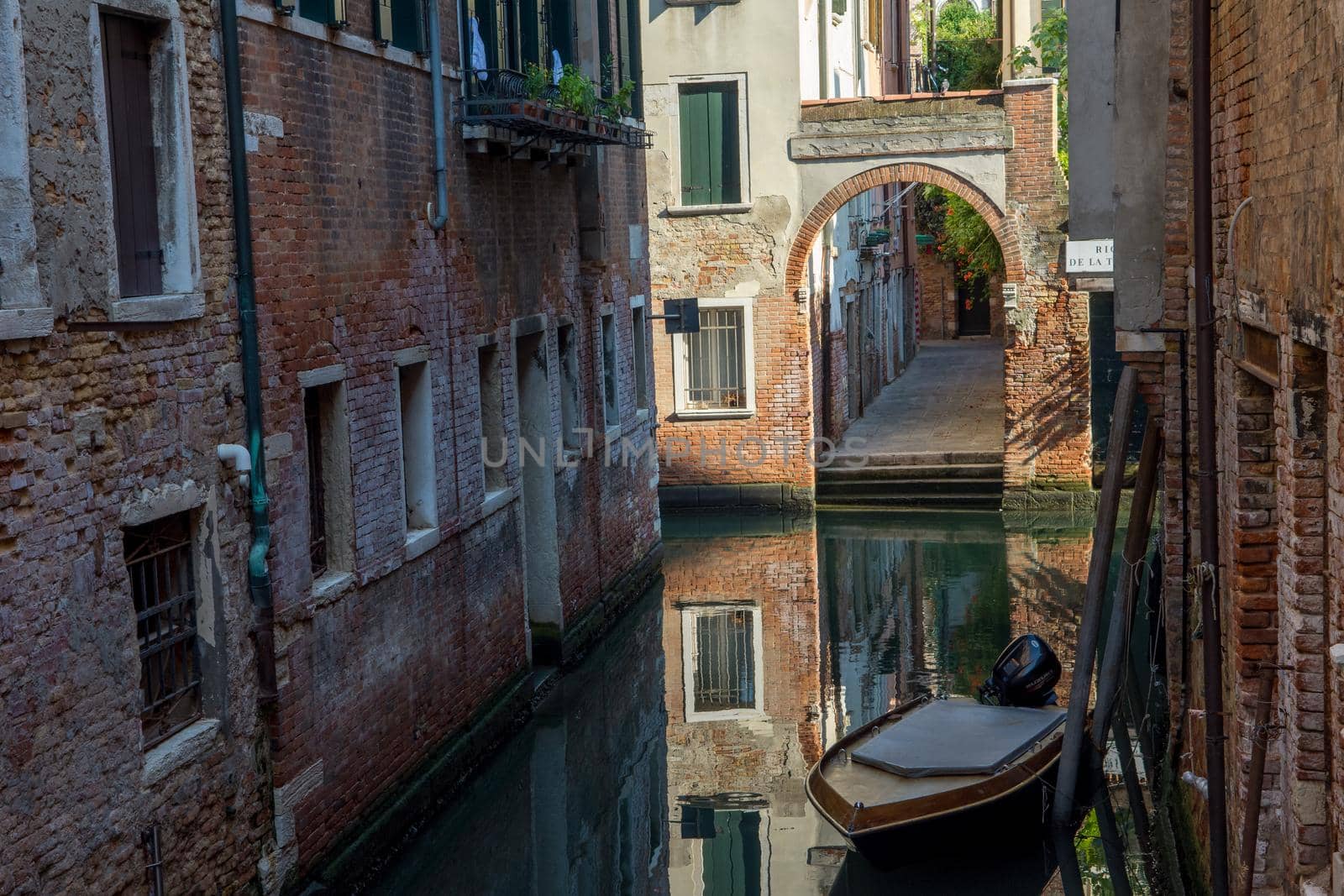 discovery of the city of Venice and its small canals and romantic alleys, Italy