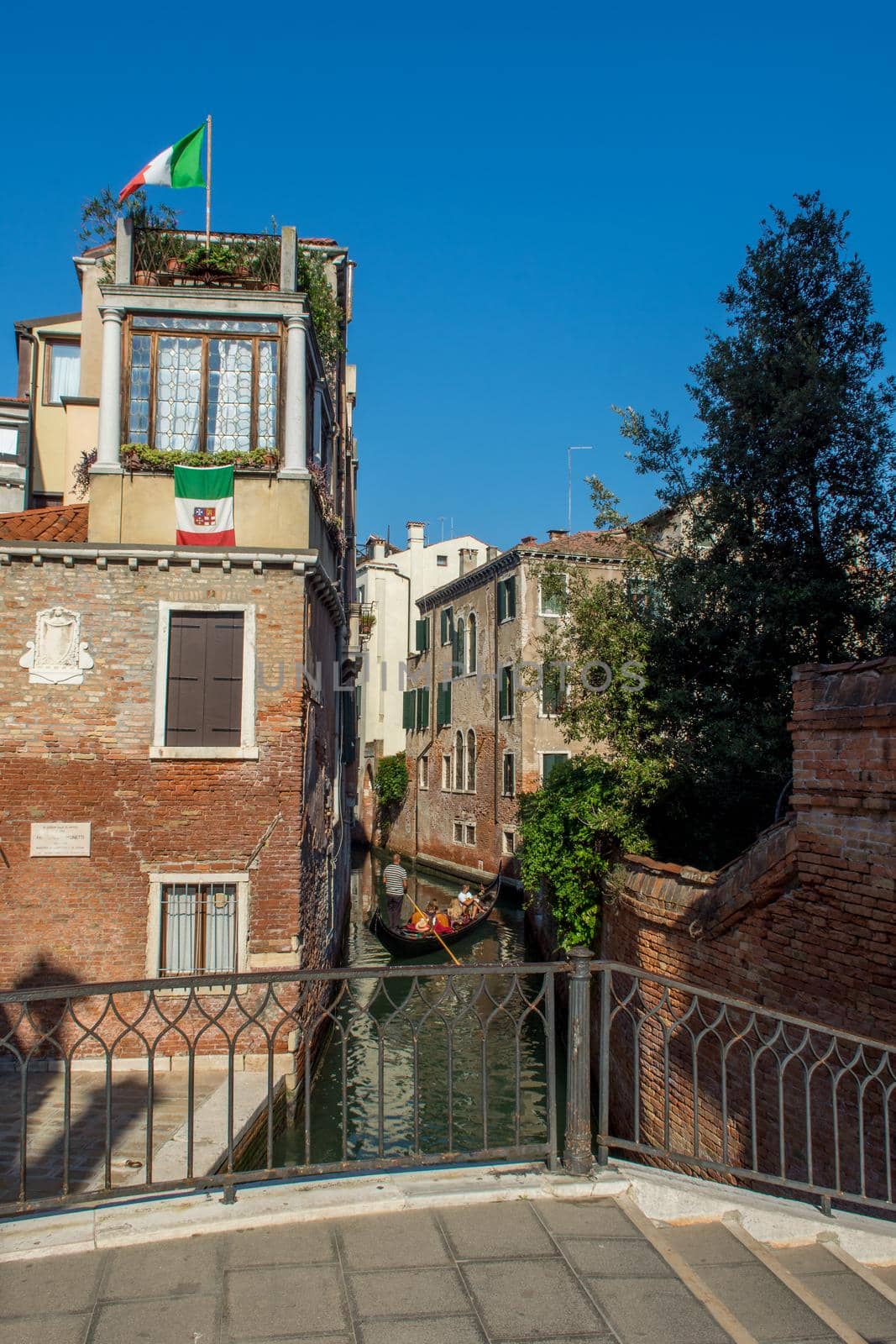 discovery of the city of Venice and its small canals and romantic alleys, Italy