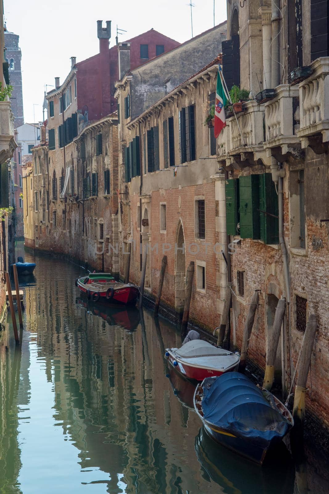 discovery of the city of Venice and its small canals and romantic alleys, Italy