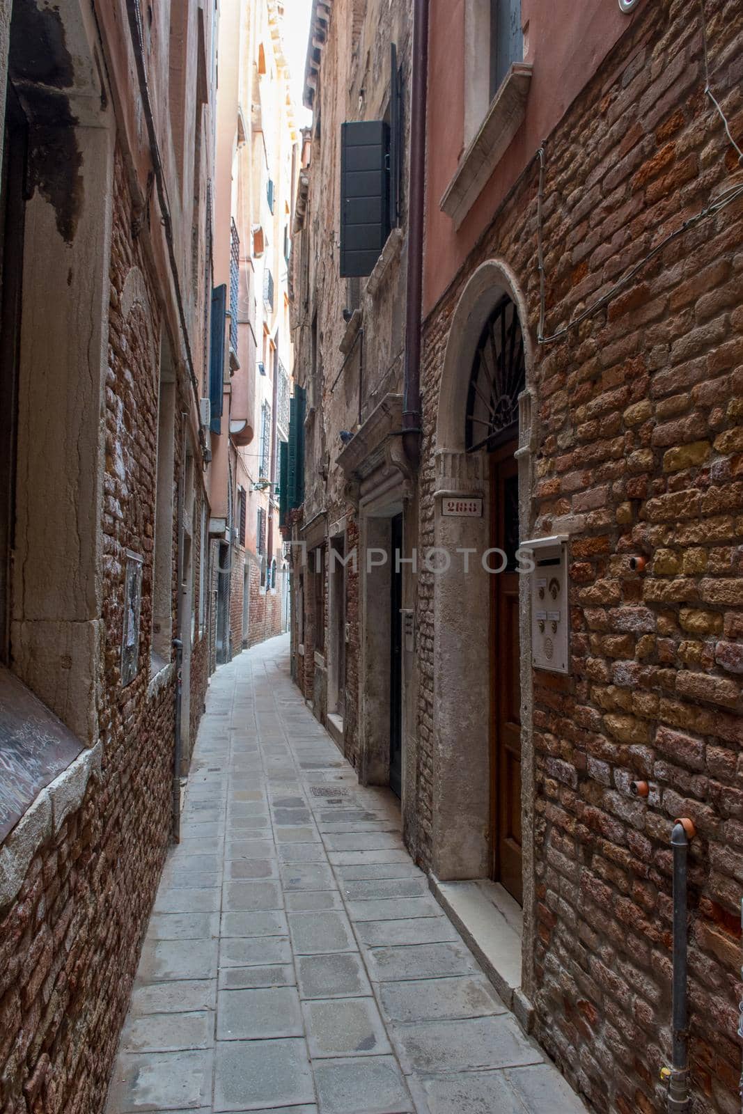 discovery of the city of Venice and its small canals and romantic alleys, Italy