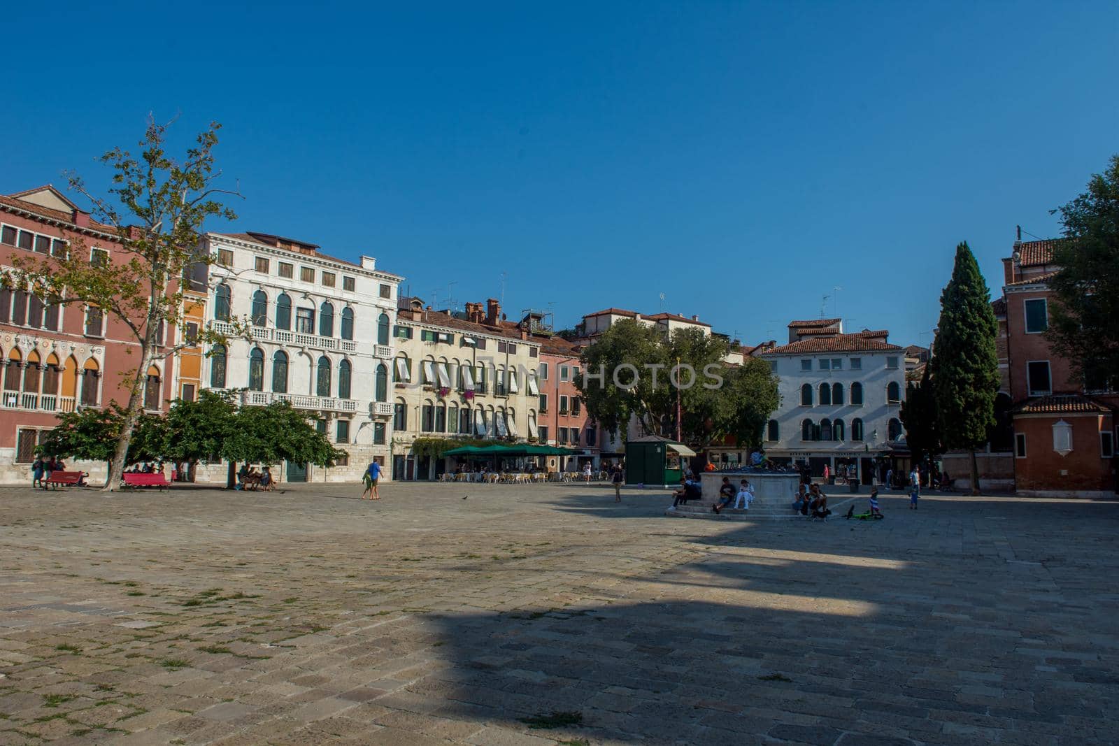 discovery of the city of Venice and its small canals and romantic alleys, Italy