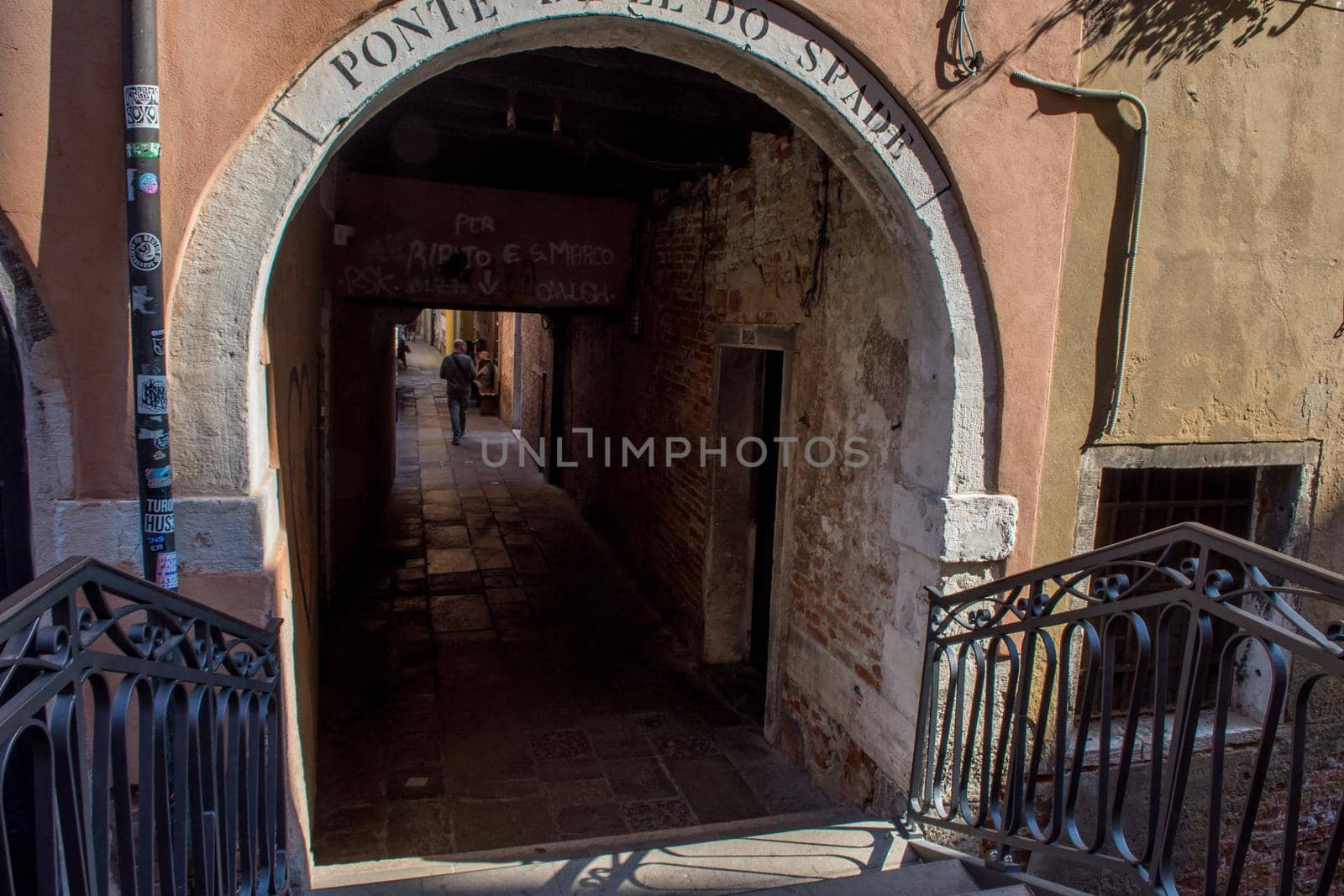 discovery of the city of Venice and its small canals and romantic alleys, Italy