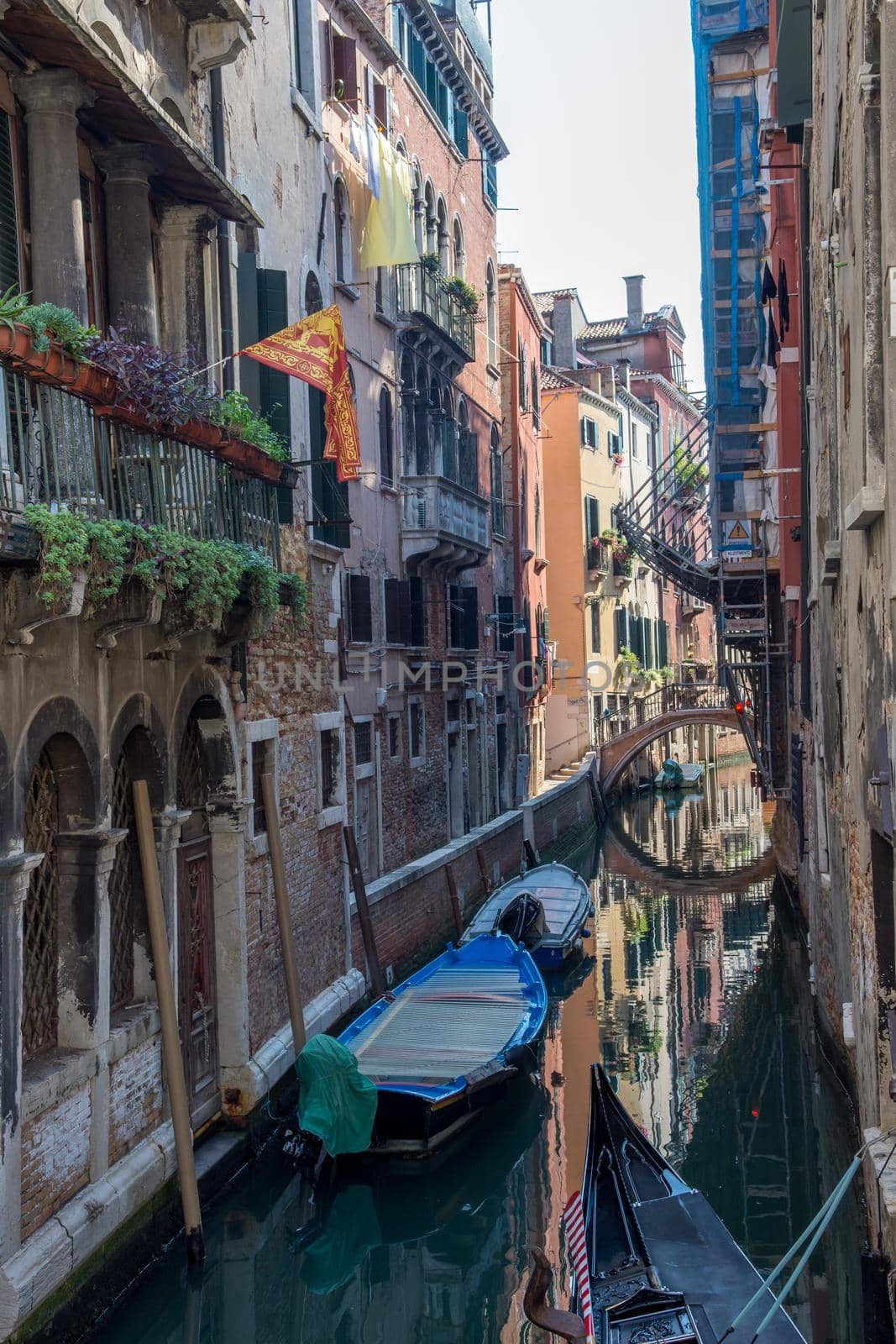 discovery of the city of Venice and its small canals and romantic alleys, Italy