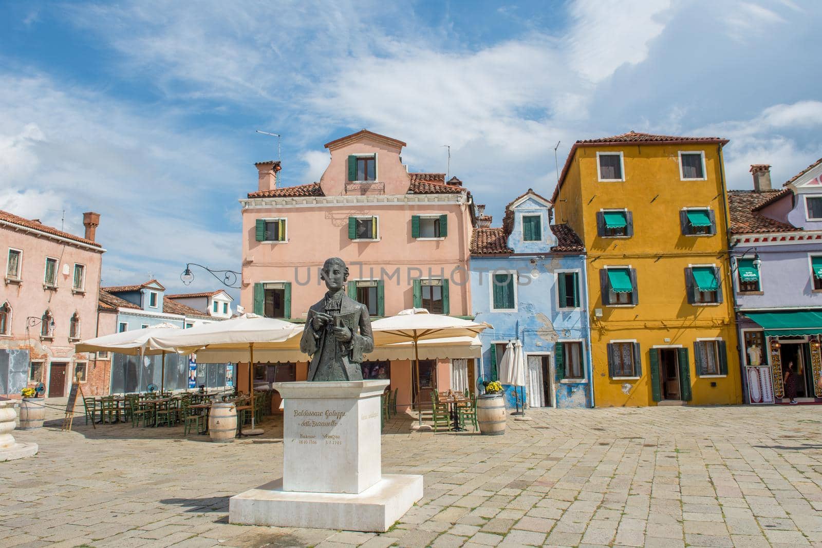 discovery of the city of Venice, Burano and its small canals and romantic alleys, Italy