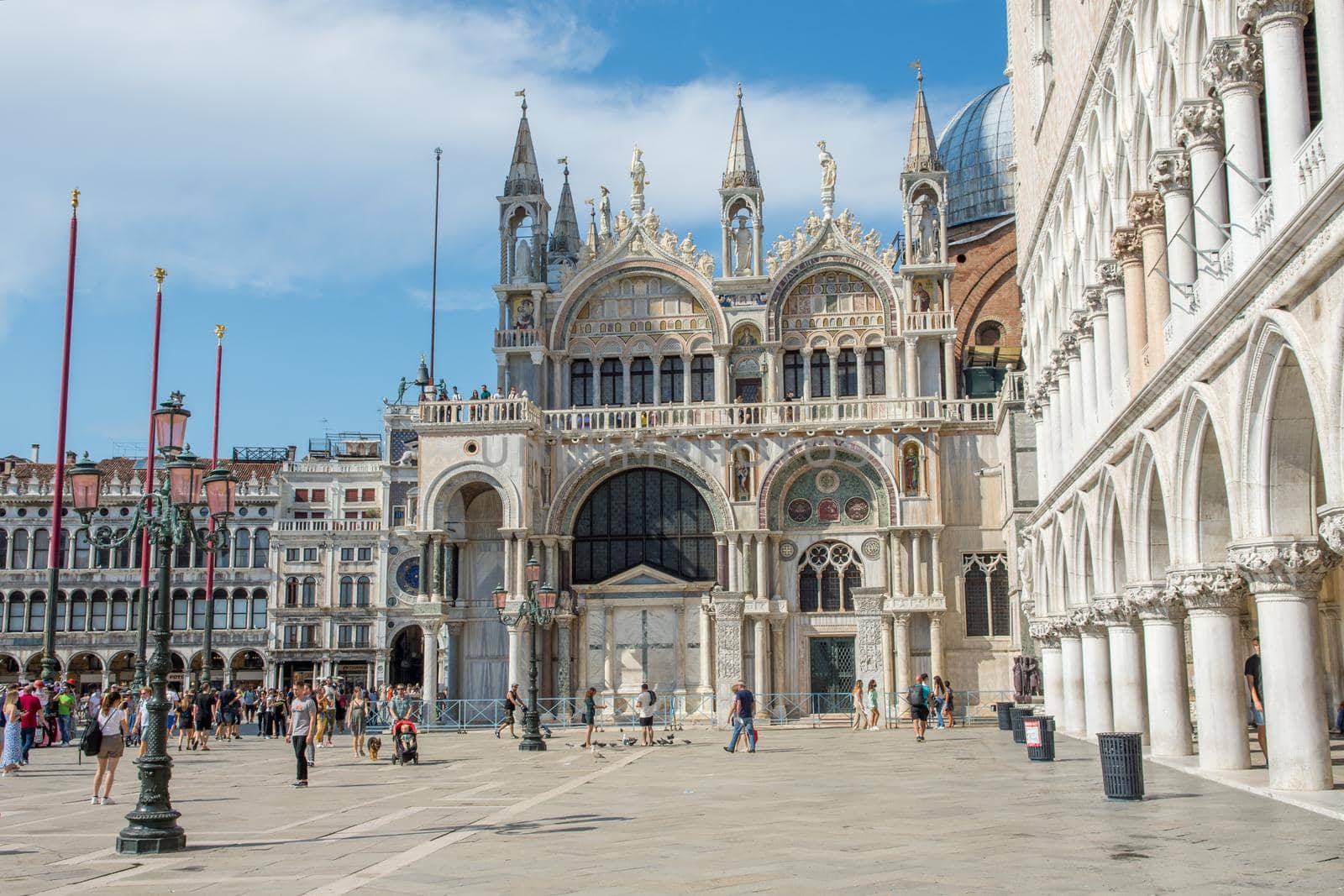 discovery of the city of Venice and its small canals and romantic alleys, Italy