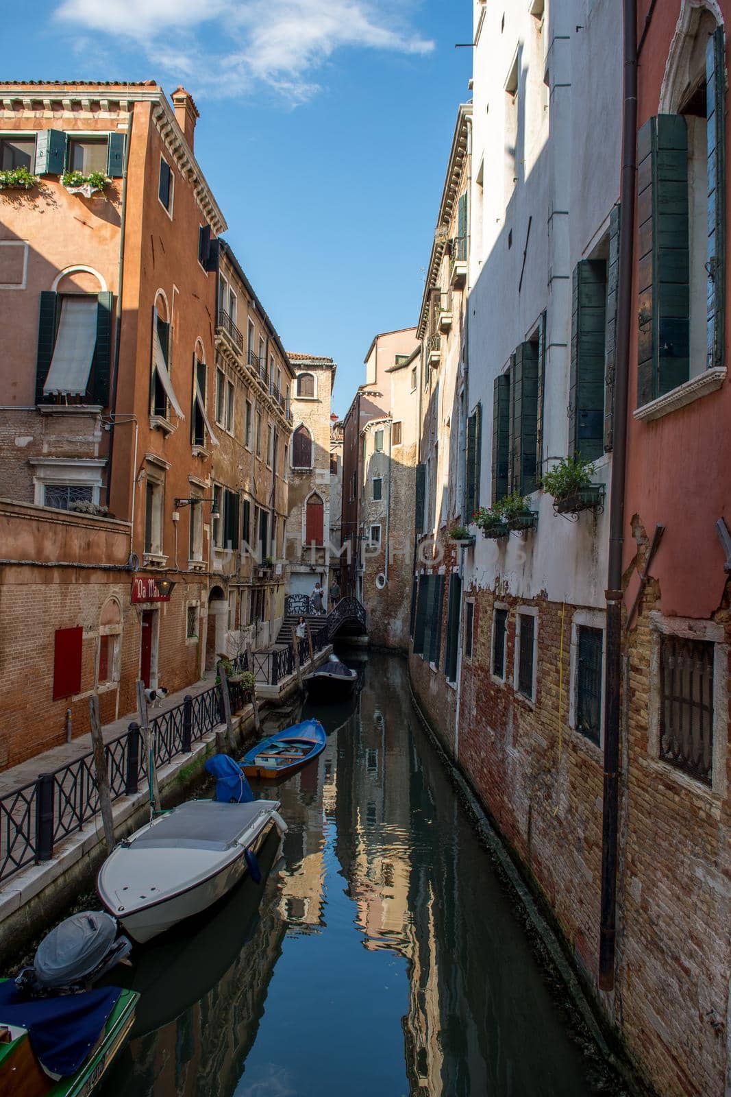 discovery of the city of Venice and its small canals and romantic alleys, Italy