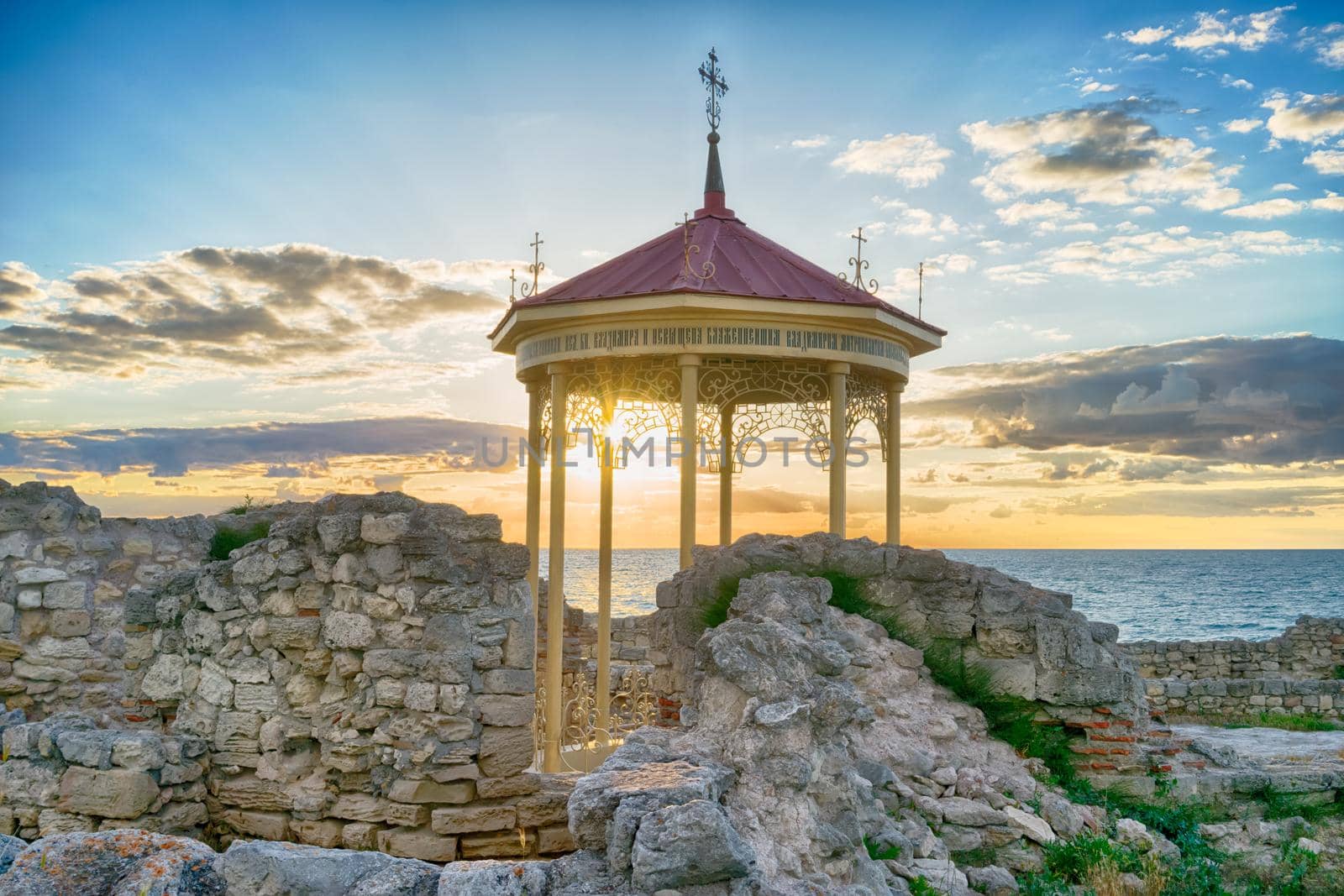 Marine landscape with views of the ruins of the ancient city of Hersonissos on the background