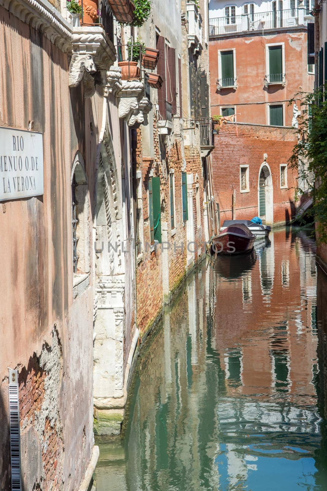 discovery of the city of Venice and its small canals and romantic alleys, Italy