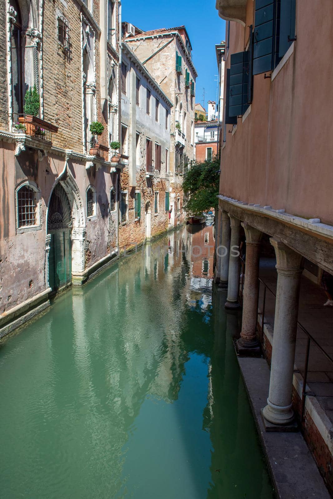 discovery of the city of Venice and its small canals and romantic alleys, Italy