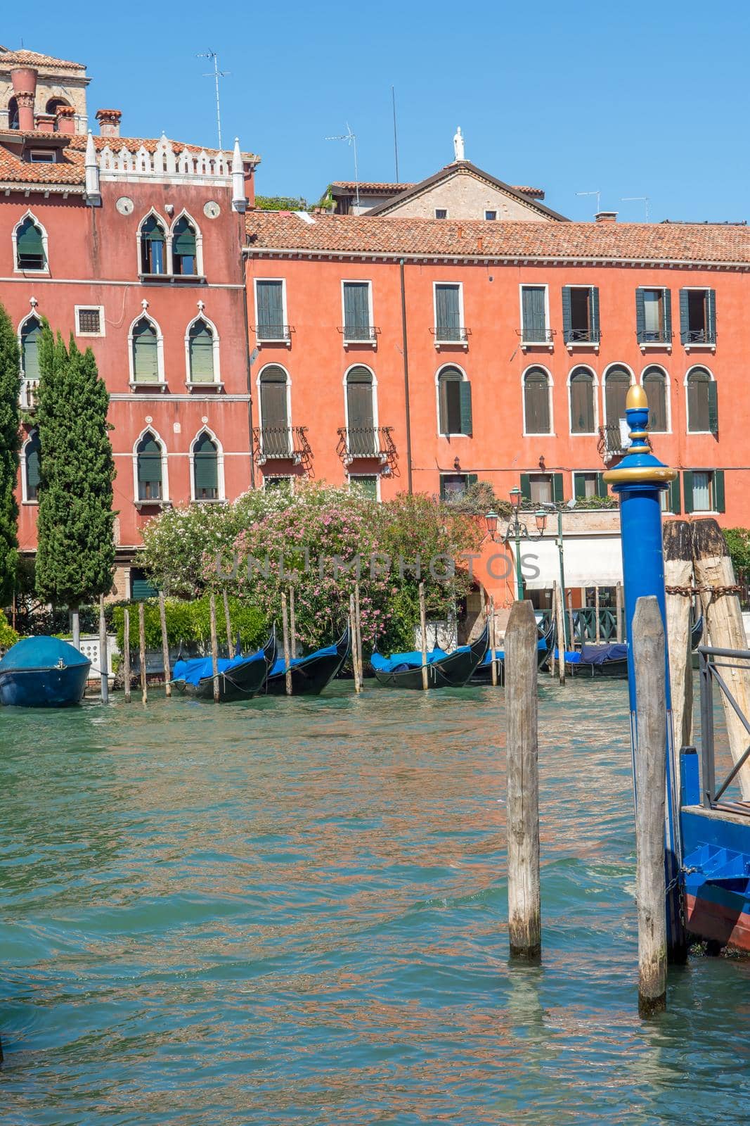 discovery of the city of Venice and its small canals and romantic alleys, Italy
