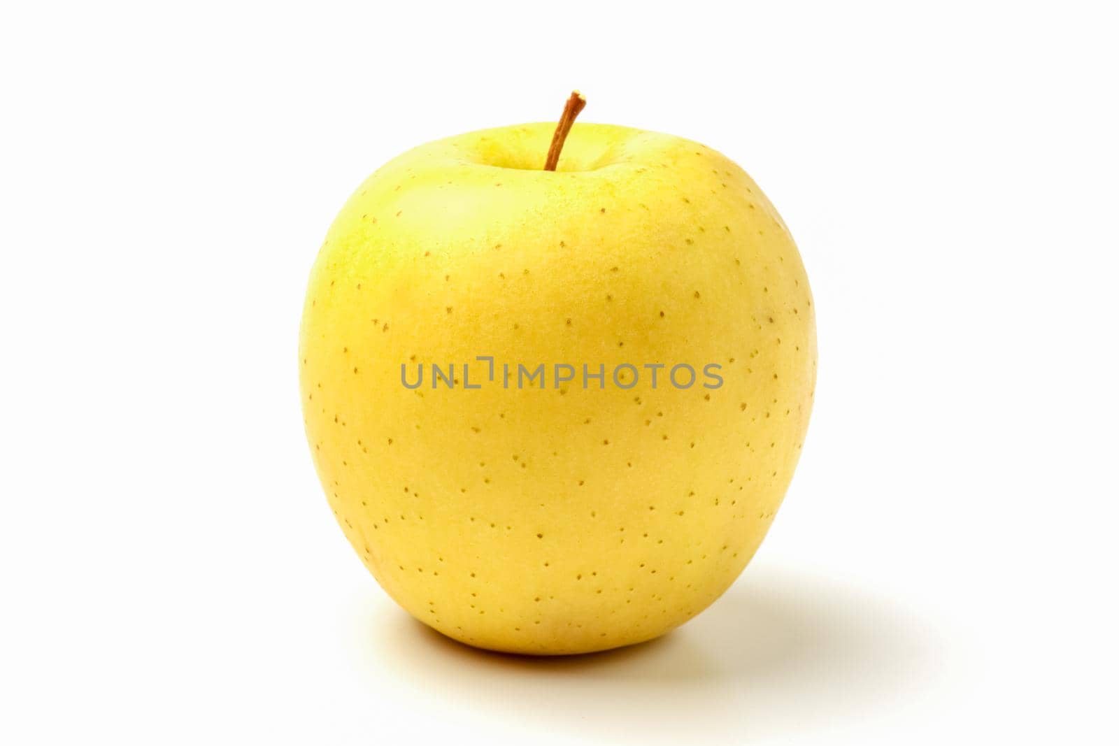 yellow Apple on a white background close-up.isolate. High quality photo