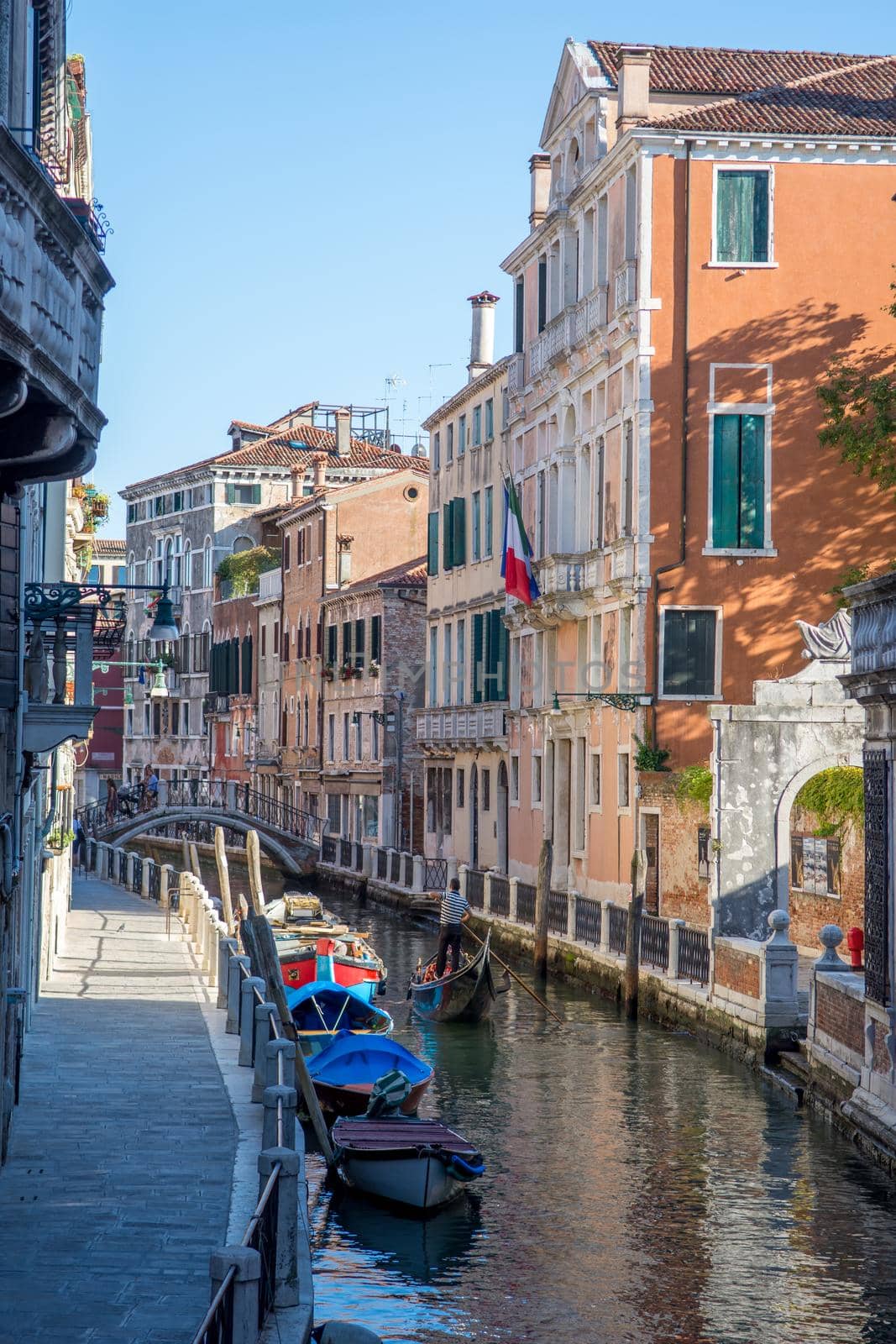 discovery of the city of Venice and its small canals and romantic alleys, Italy