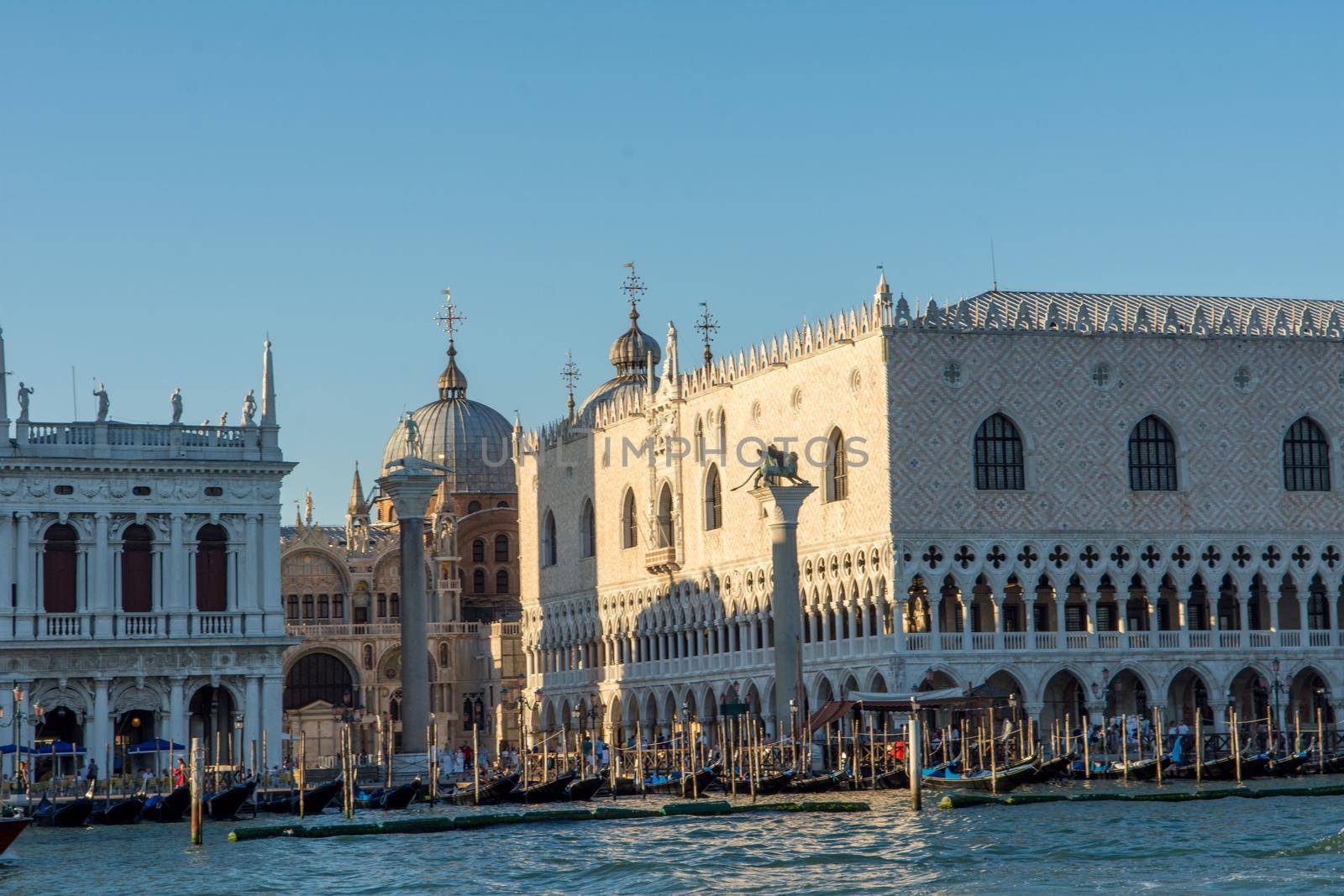 discovery of the city of Venice and its small canals and romantic alleys, Italy