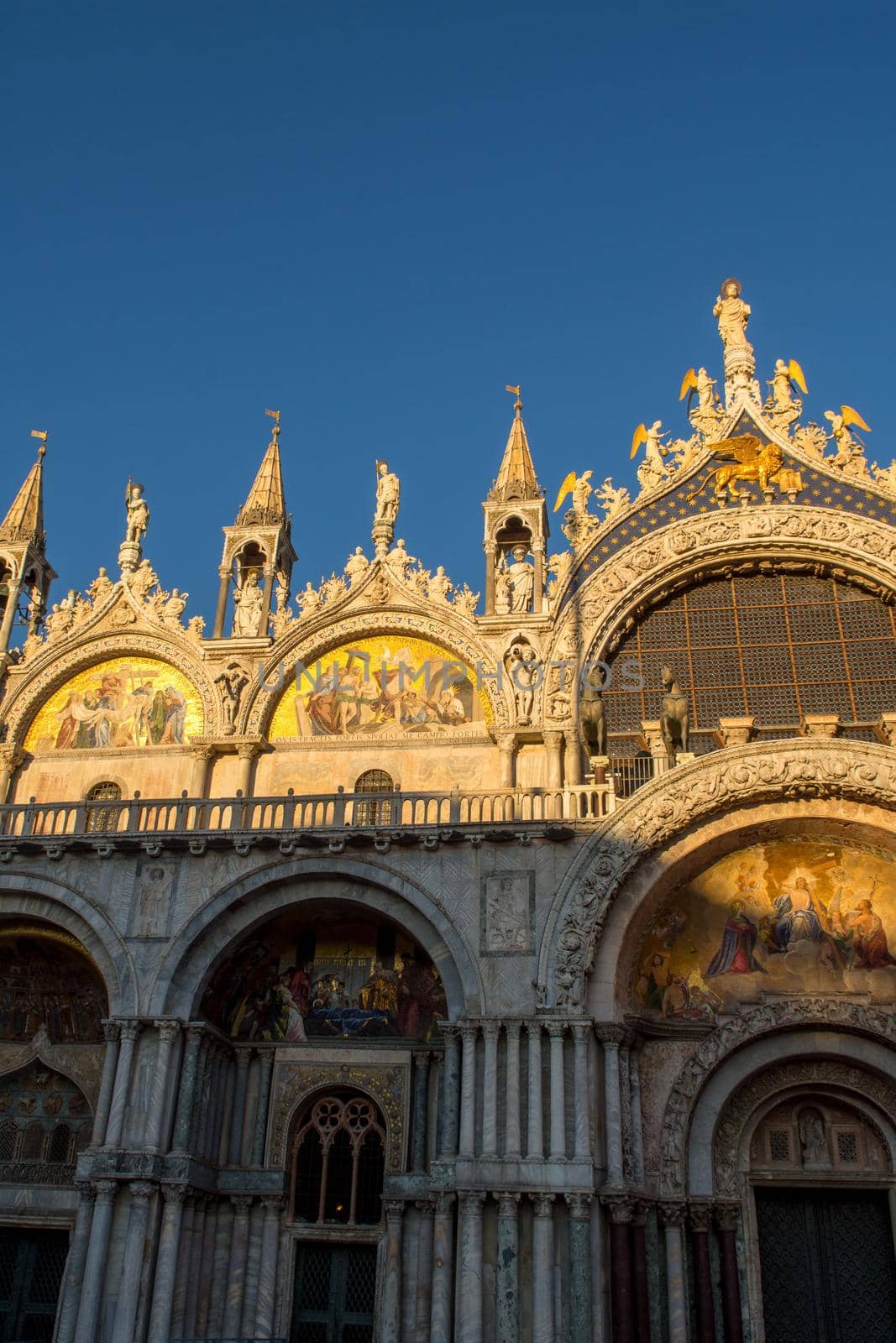 discovery of the city of Venice and its small canals and romantic alleys, Italy