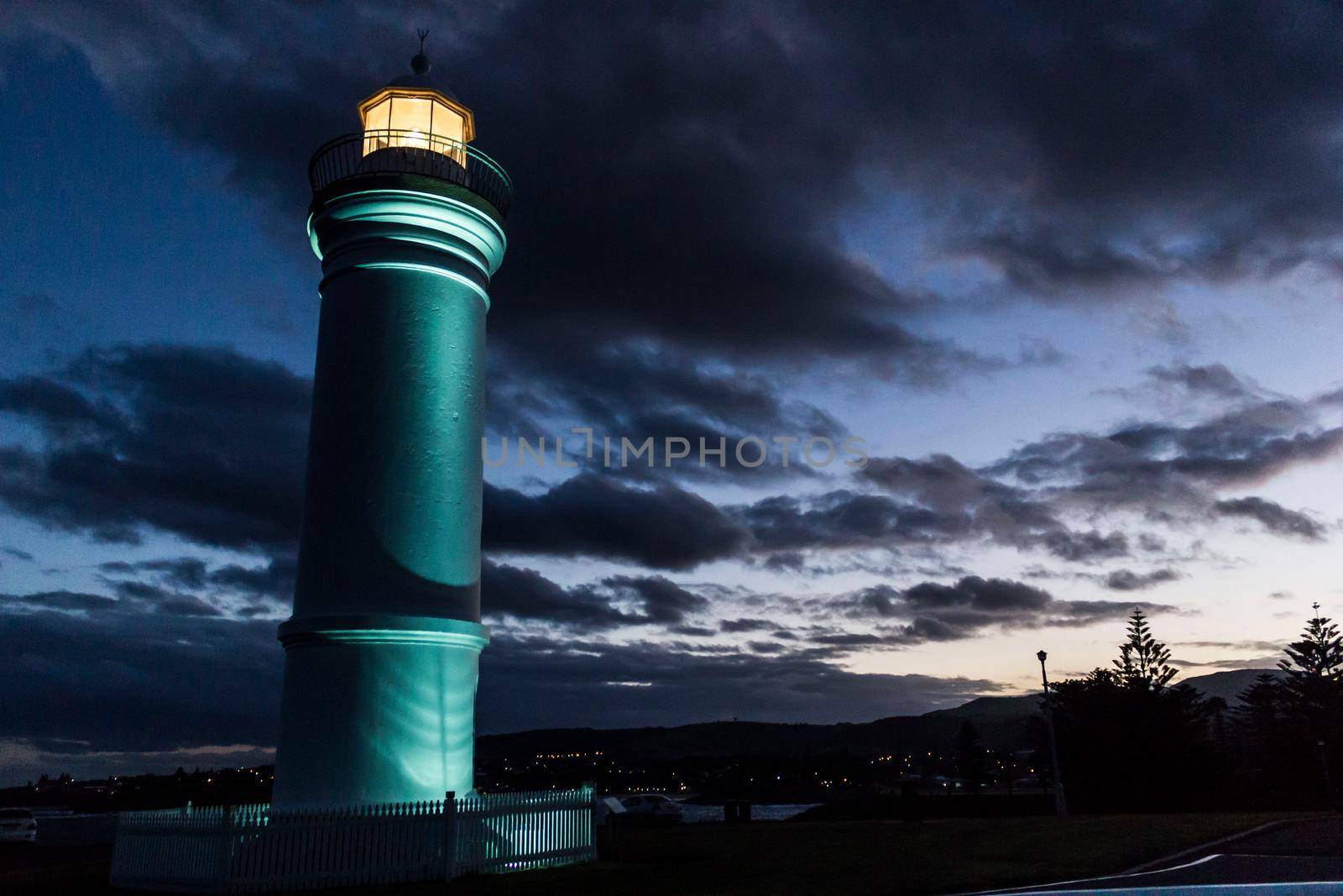 Sonnenuntergang Leuchtturm am Kiama Punkt, Australien