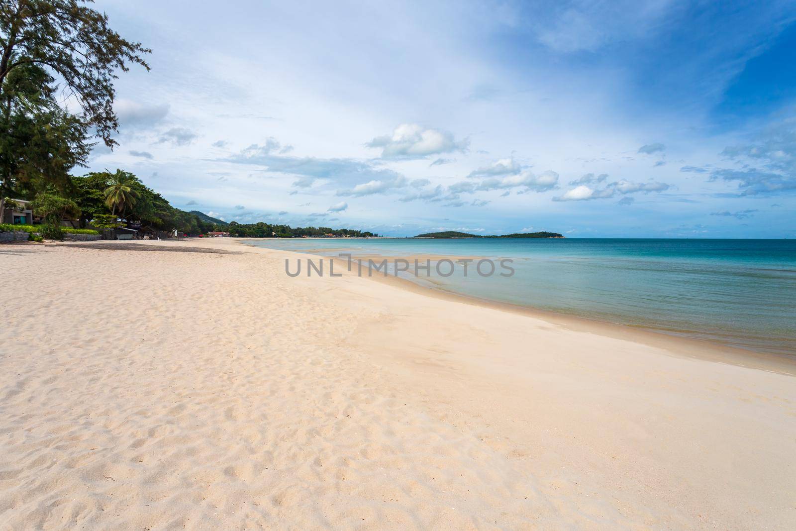 White sand at Chaweng Beach, Koh Samui, Thailand. After Covid had no tourists make the sea complete ecological recovery ,nature balance by toa55