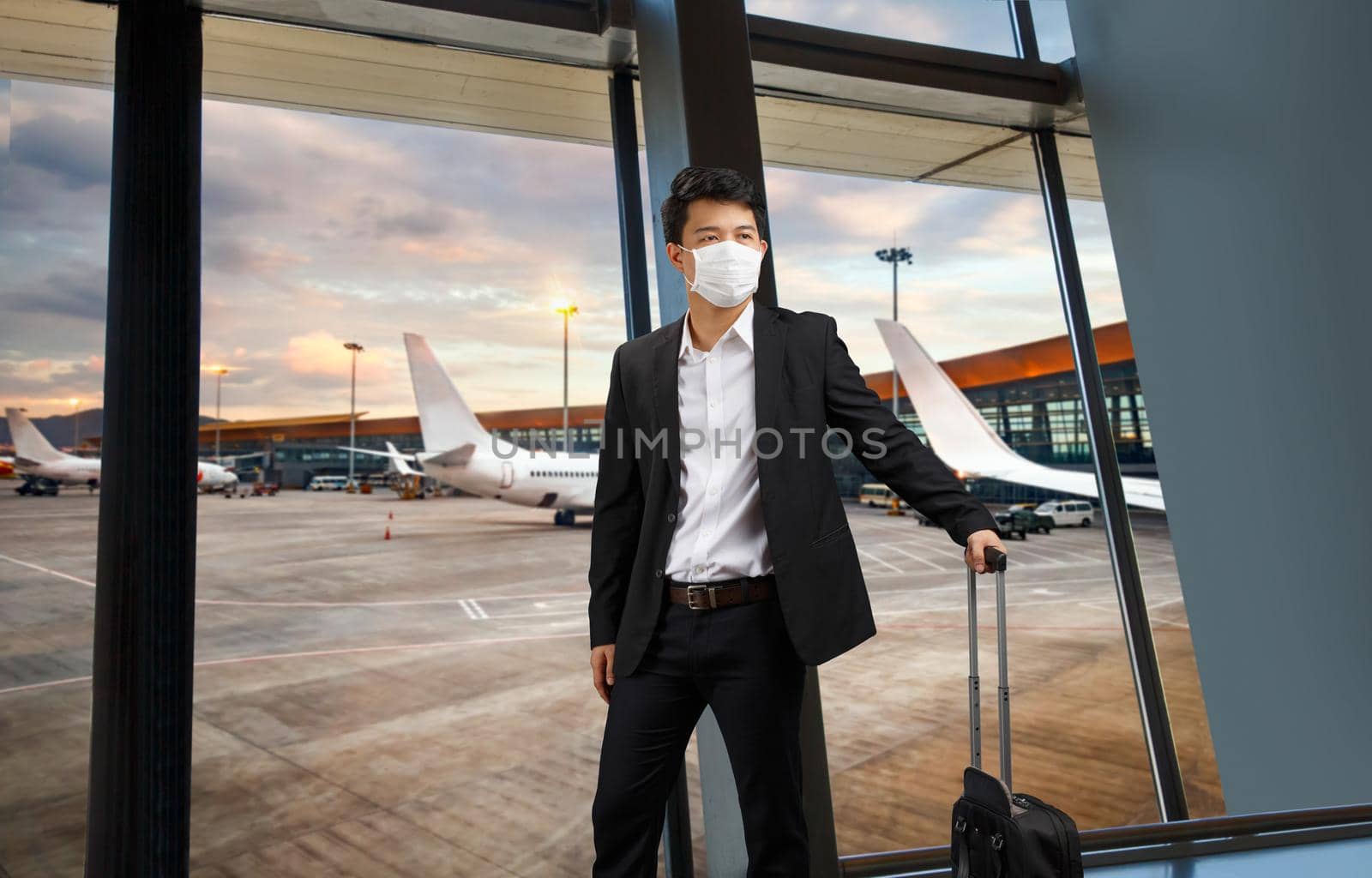 New normal lifestyle ,Air travellers must wear masks to protect covid-19