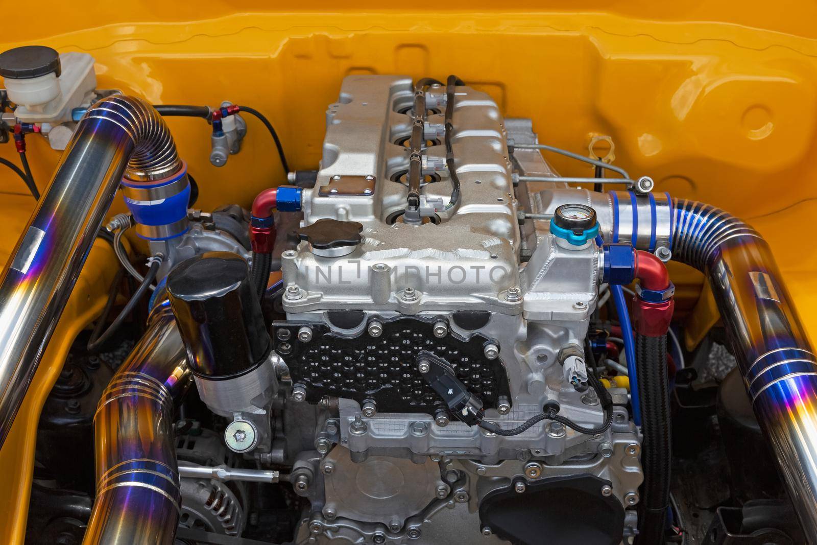 Diesel racing car engine