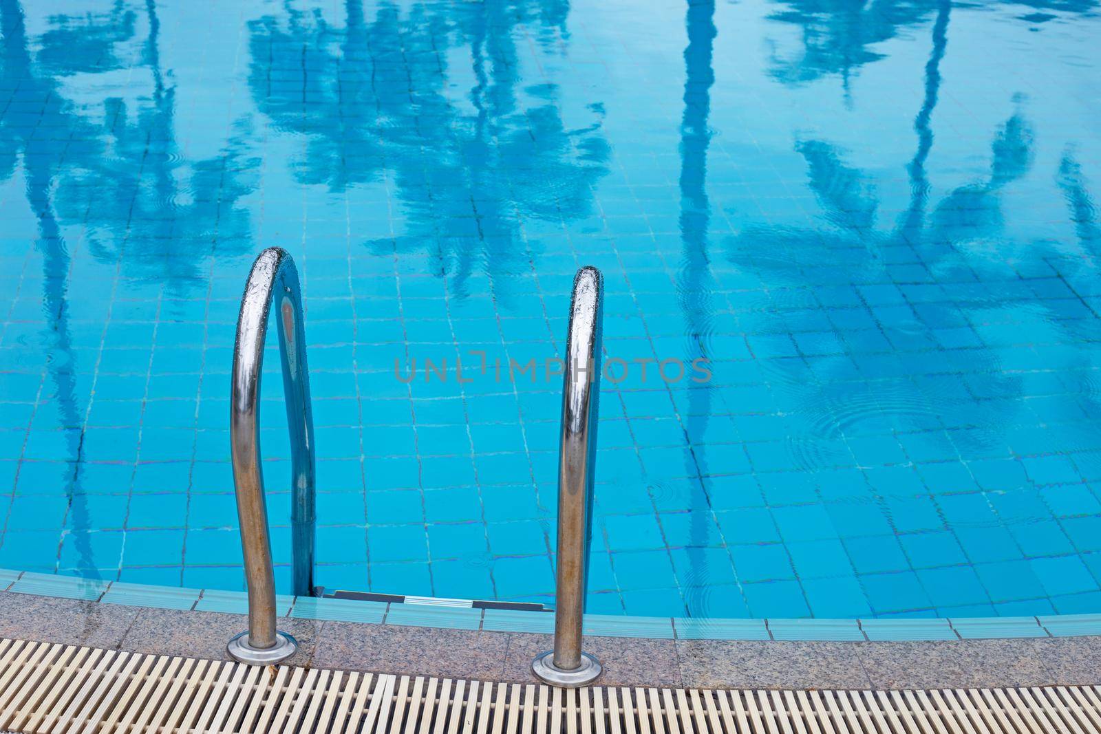 Outdoor swimming pool with stair