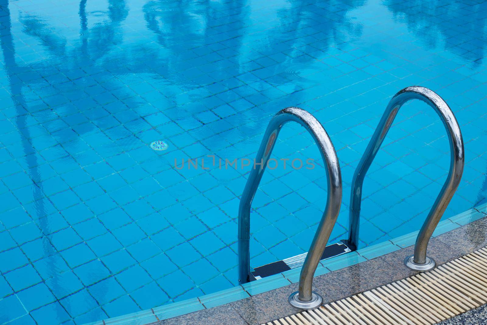Outdoor swimming pool with stair