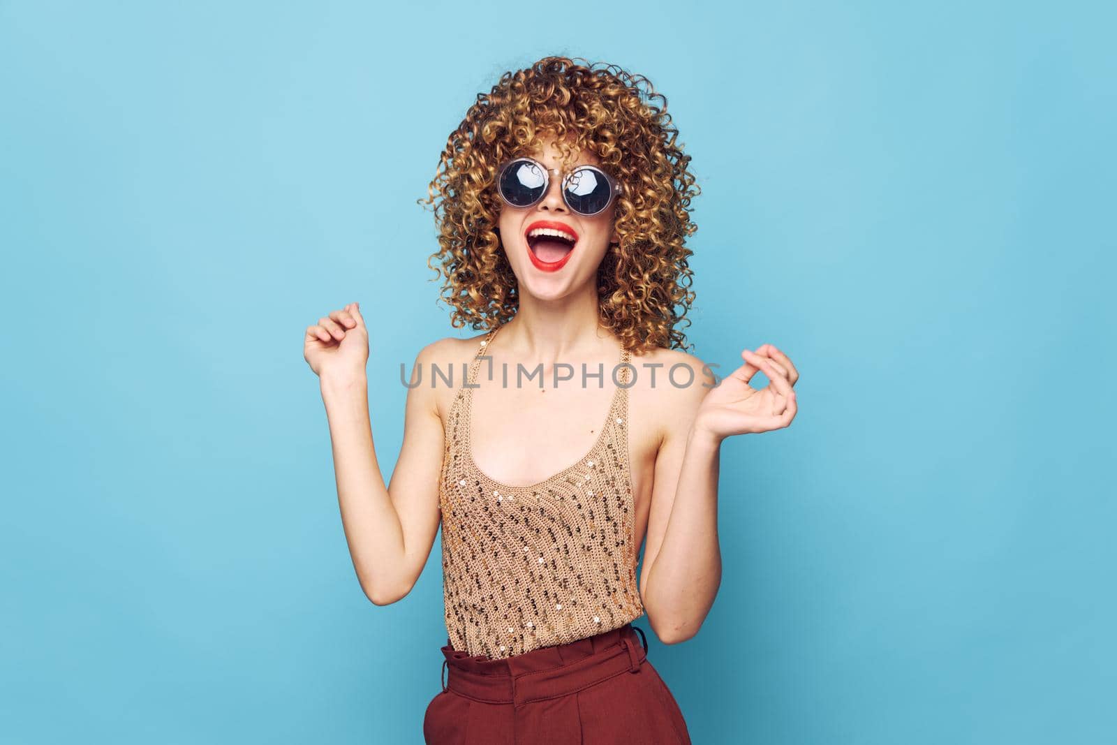 Pretty woman Curly Hair Red Lips Fun Studio sequin shirt cropped view
