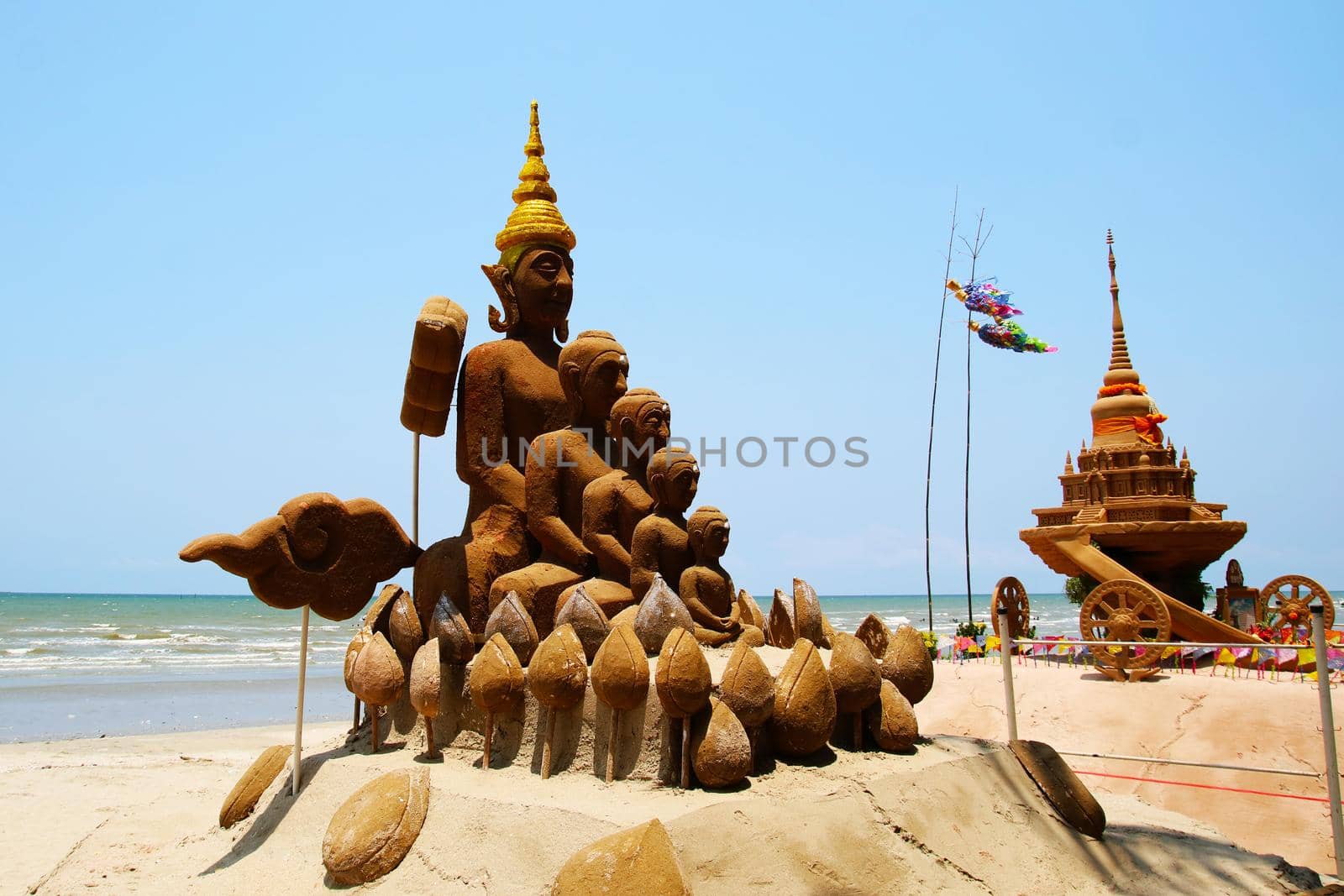 five lord buddha sand pagoda in Songkran festival represents In order to take the sand scraps attached to the feet from the temple to return the temple in the shape of a sand pagoda