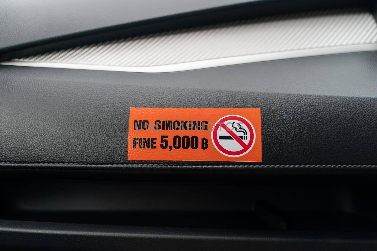 Label No smoking in the car, no smoking in the public vehicle and Taxi. by sirawit99