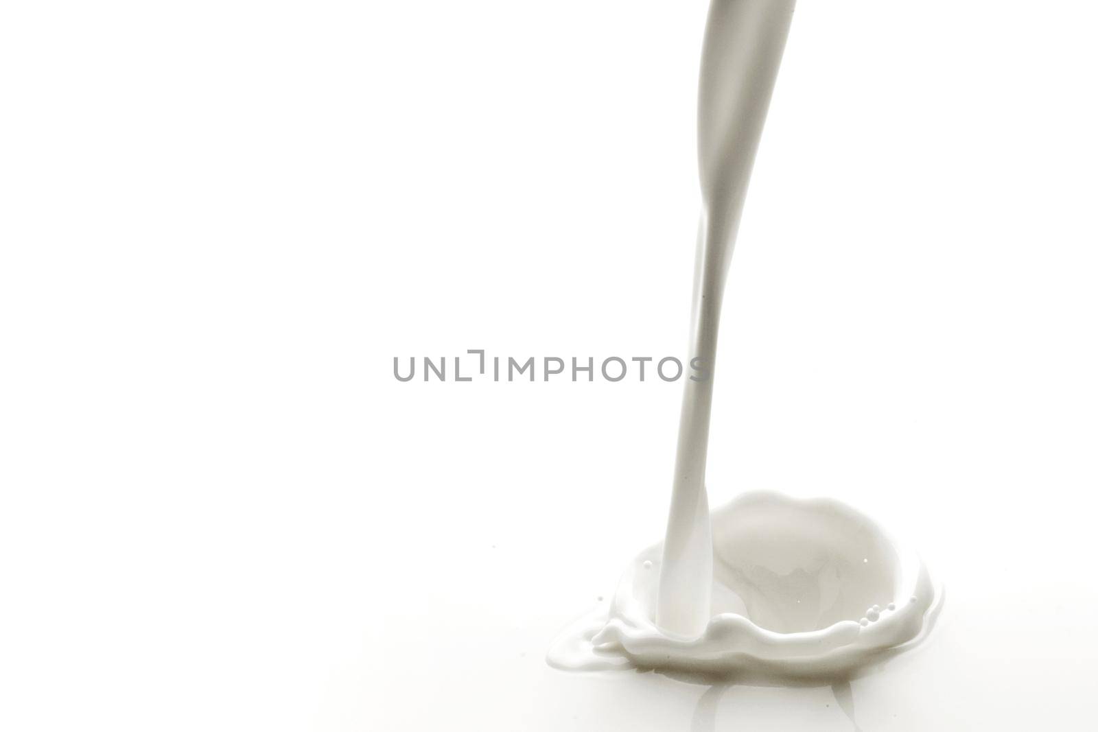 Pouring milk splash by Yellowj