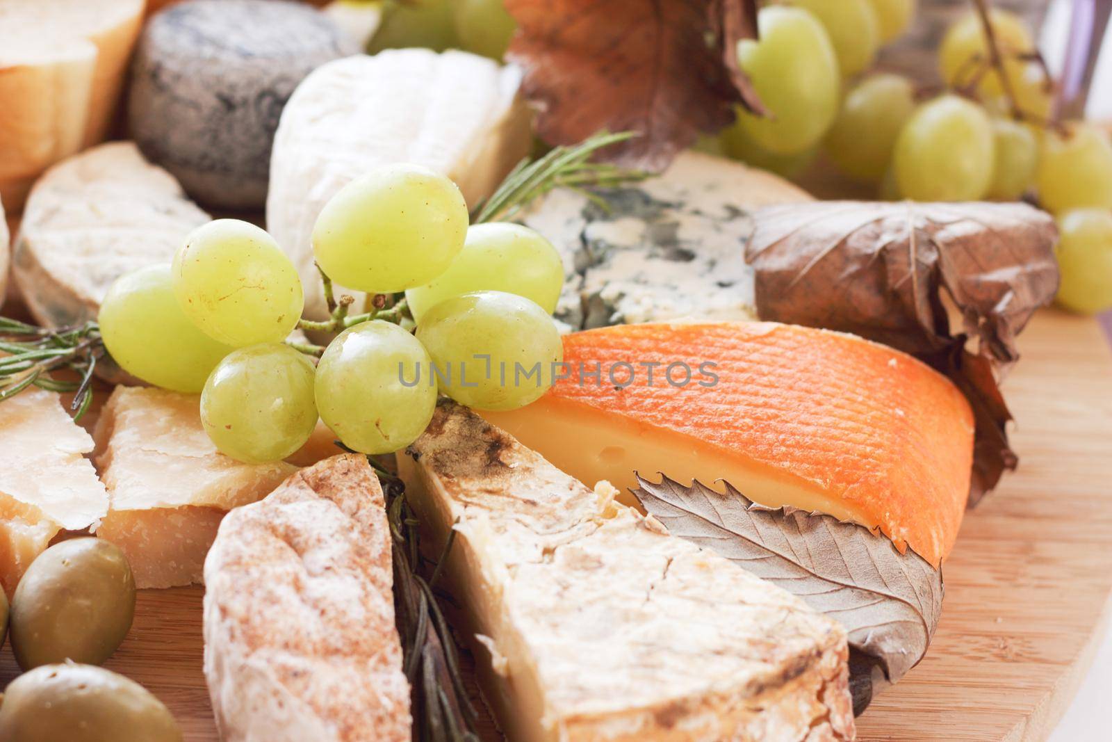 Various types of cheese plate by destillat