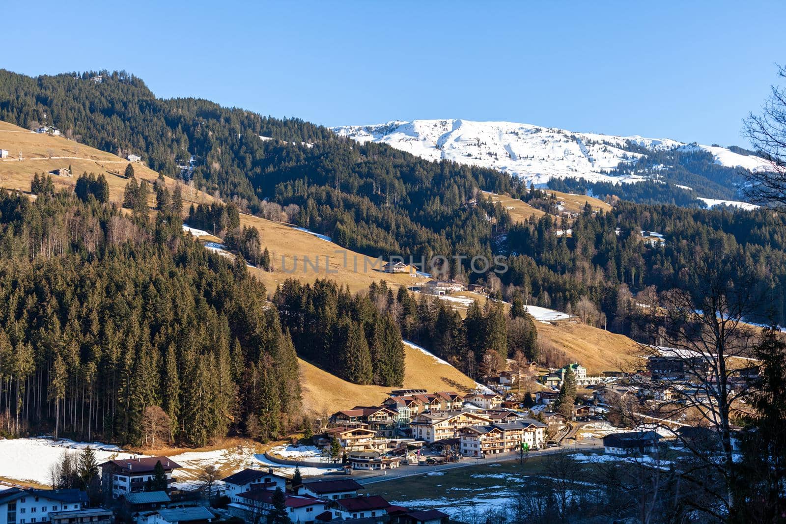 village, mountain resort in the Alps.