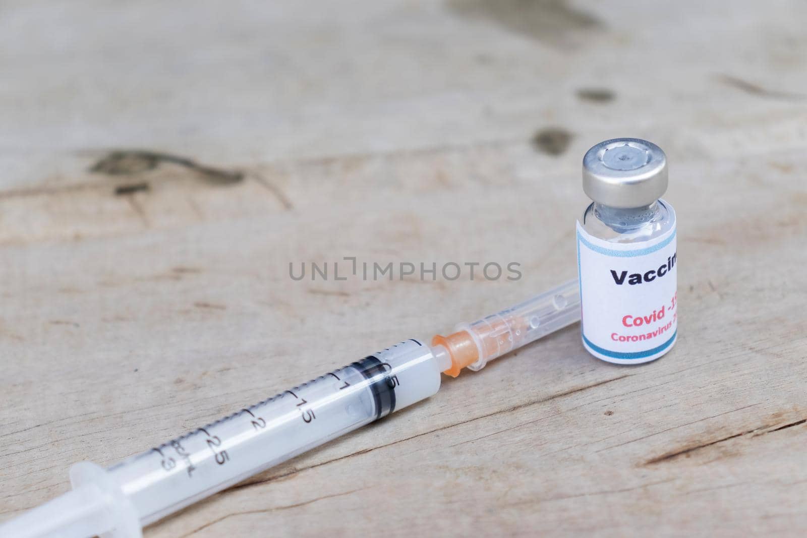 Covid-19 Coronavirus Vaccine by suththisumdeang