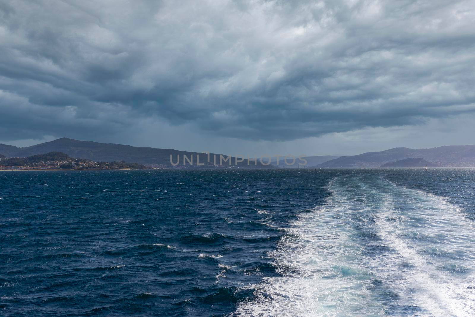 Ship's wake through the Atlantic Ocean, in Spain by loopneo