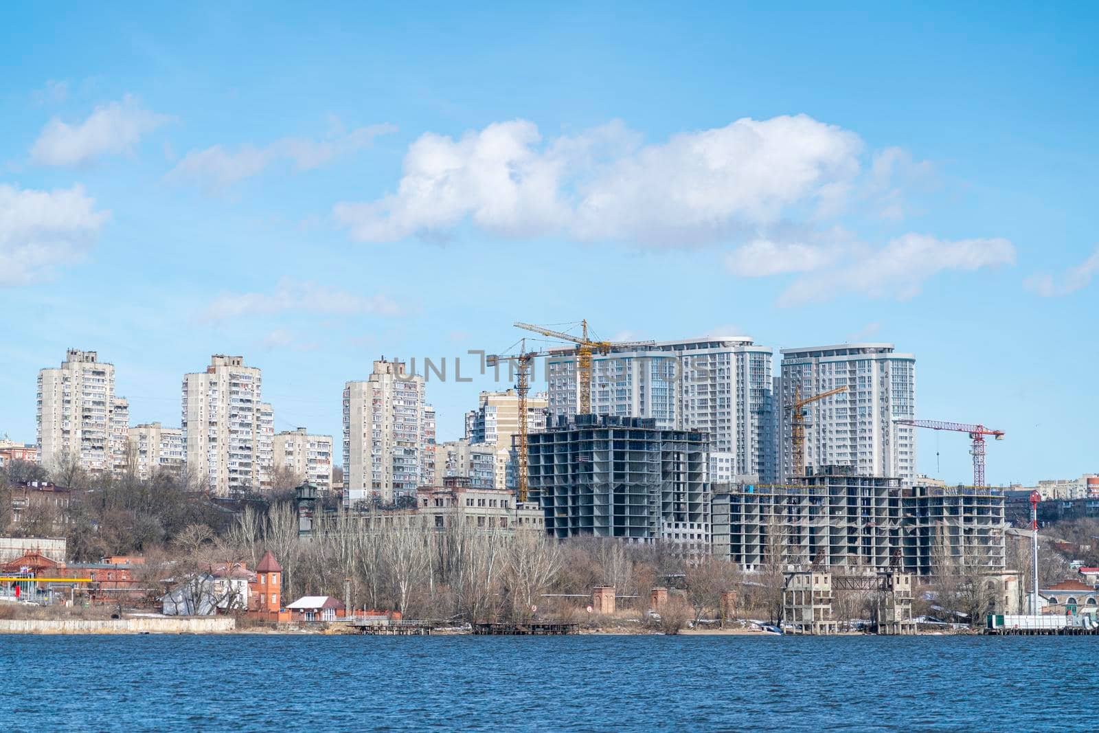 construction of a residential complex on the shore. High quality photo