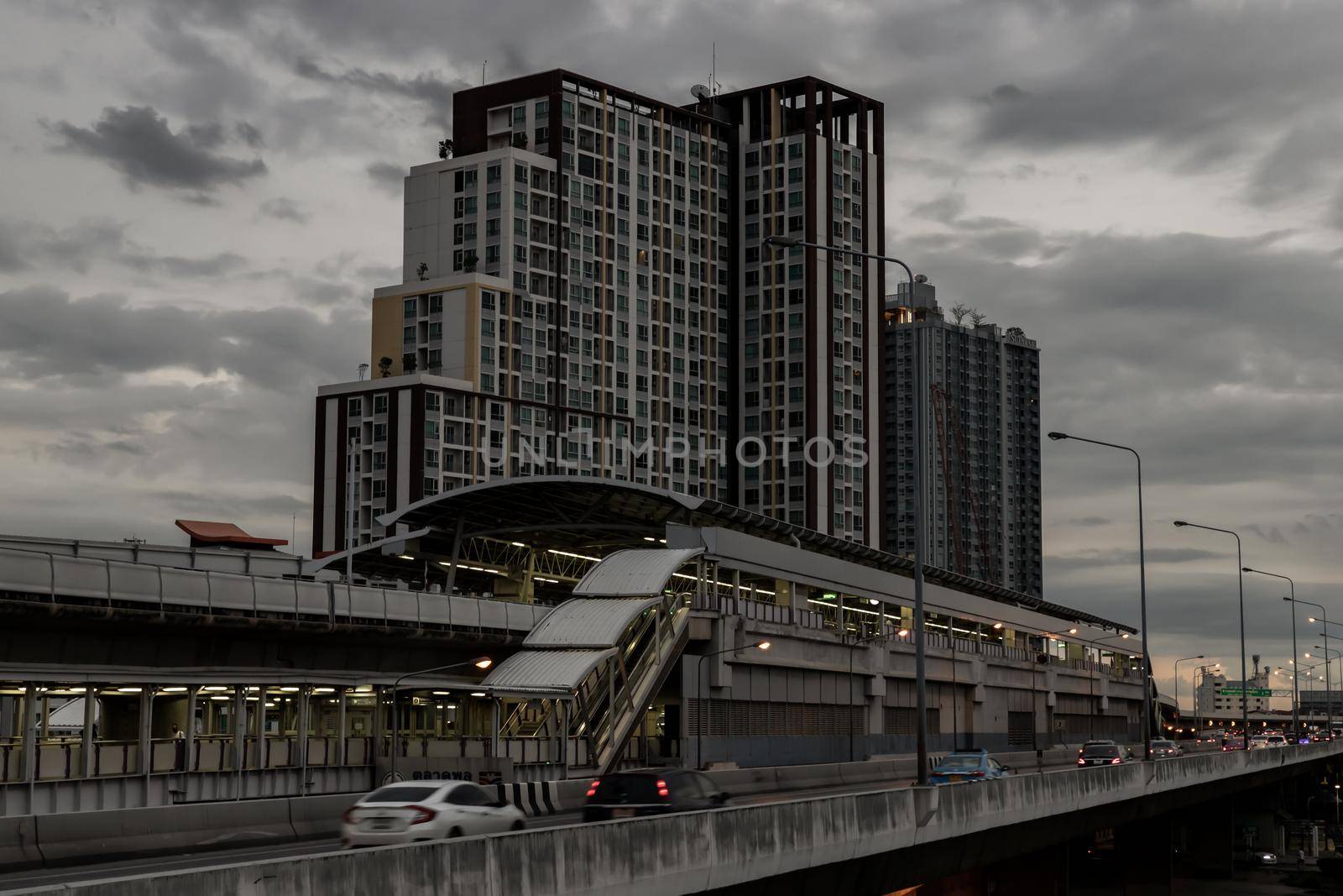 BTS Skytrain on Talat Phlu station, BTS Skytrain is a mass transit system in Bangkok to help facilitate and speed the journey. by tosirikul