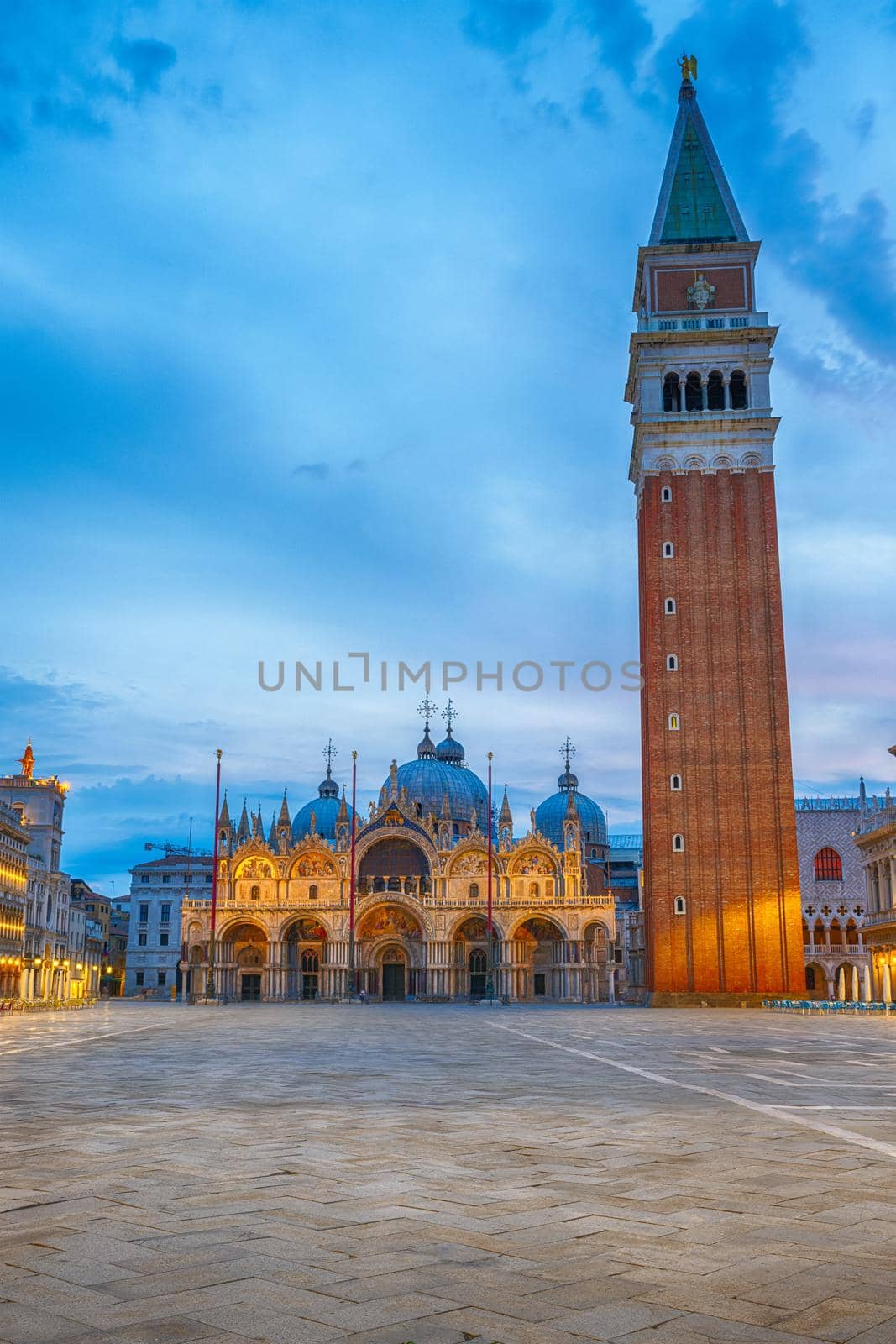 St Marks square in Venice at dawn by elxeneize