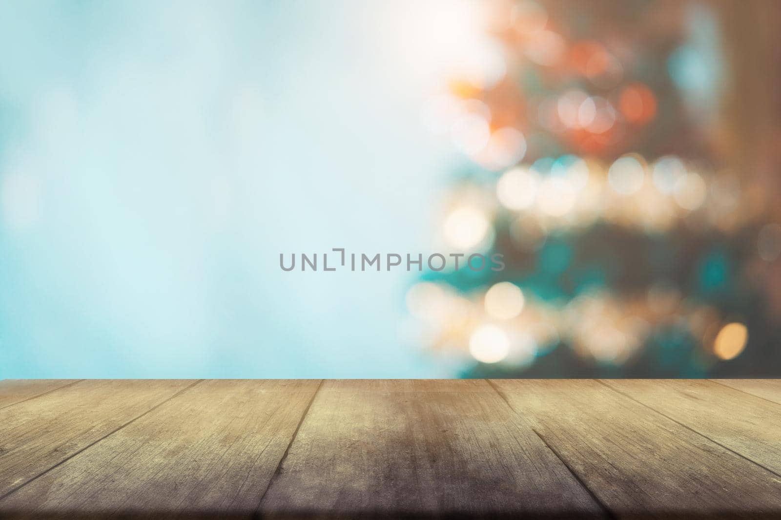 Christmas tree blurred background by Wasant