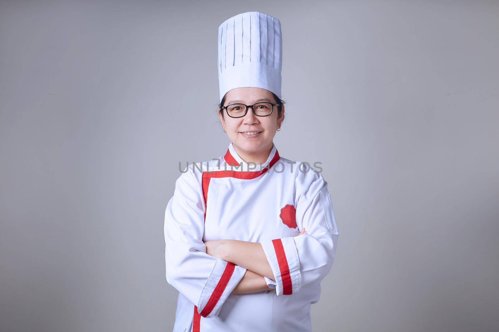 Asia Women chef by Wasant