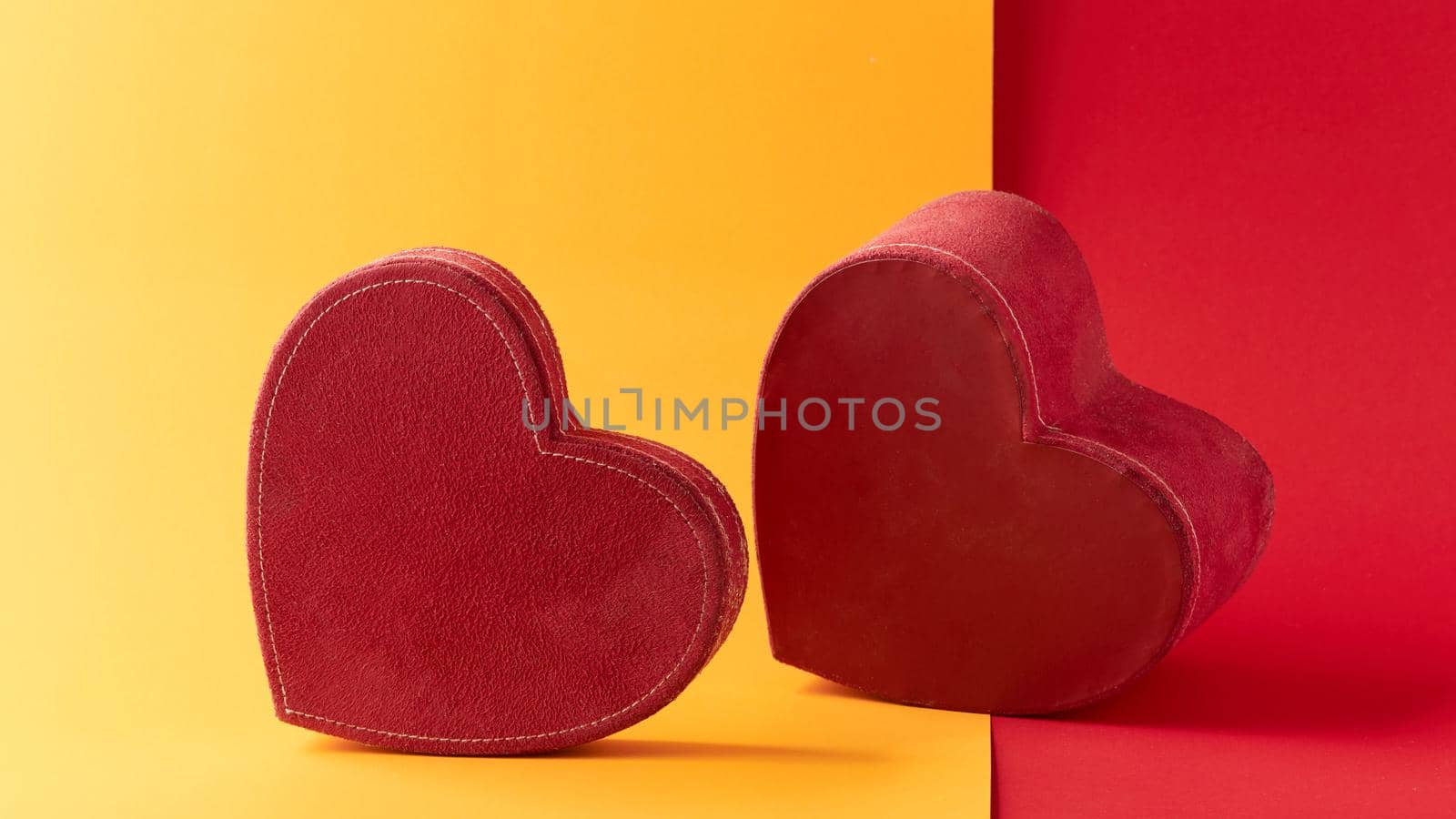 Couple red heart  by Wasant