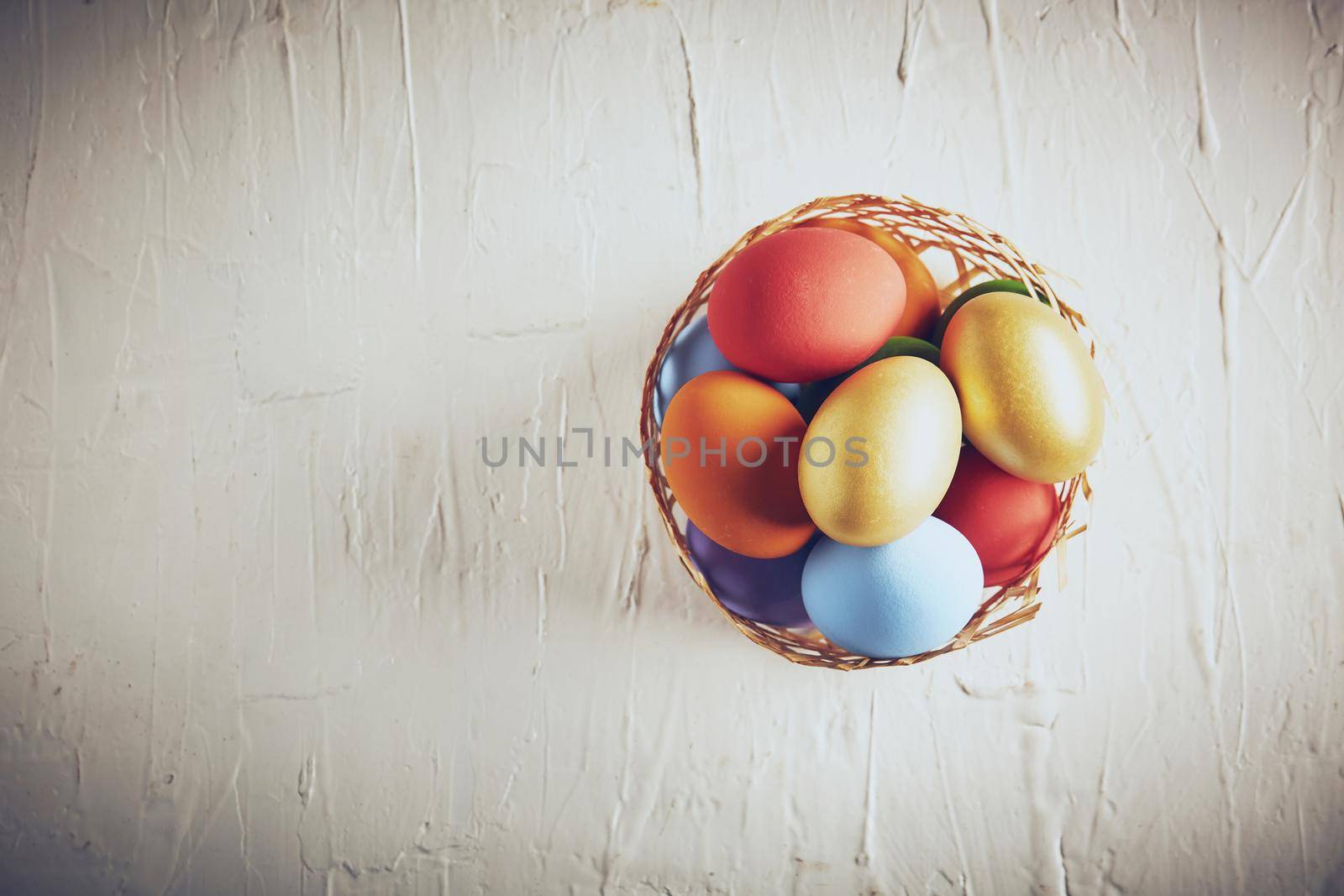 Egg Easter on wood by Wasant