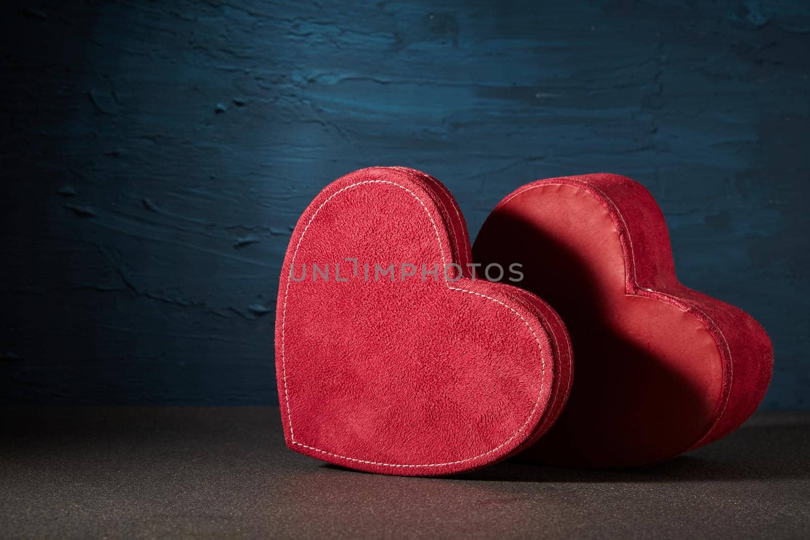 Red couple heart by Wasant